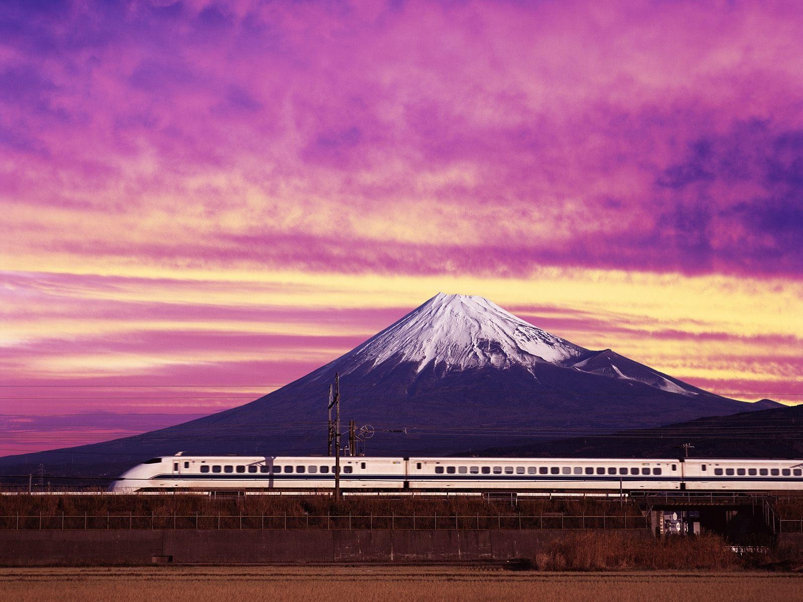 Japan Mount Fuji Train Purple Sky Landscape Shinkansen 1600x1200