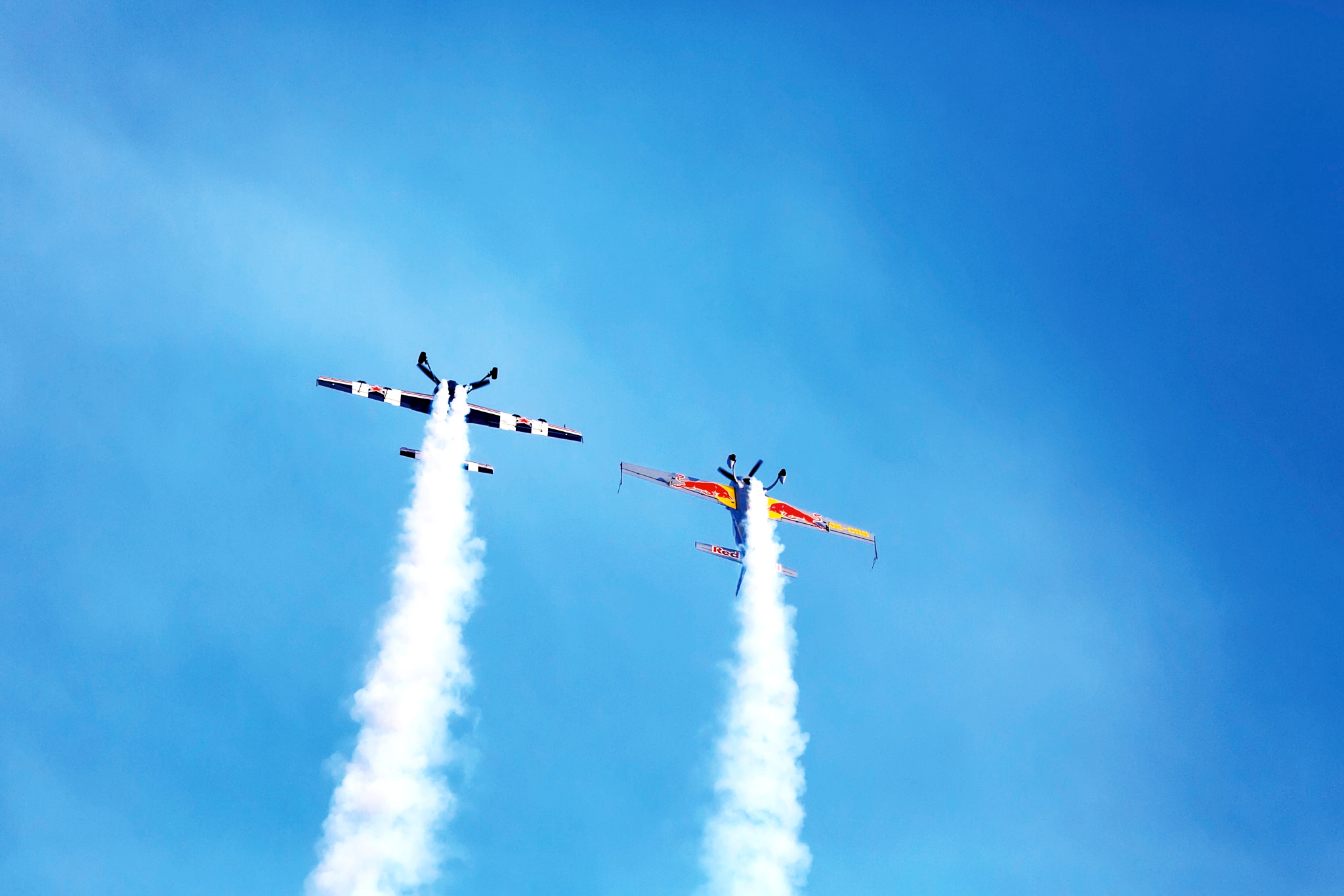 Photography Airplane Airshows Colored Smoke Red Bull 2048x1365