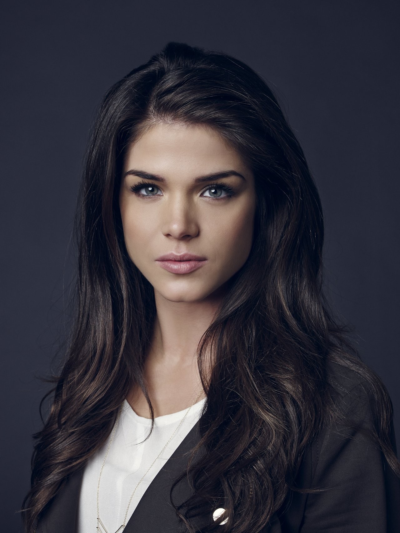 Marie Avgeropoulos The 100 Actress Women Closed Mouth Canadian Dark Hair Portrait Octavia Young Woma 1280x1707