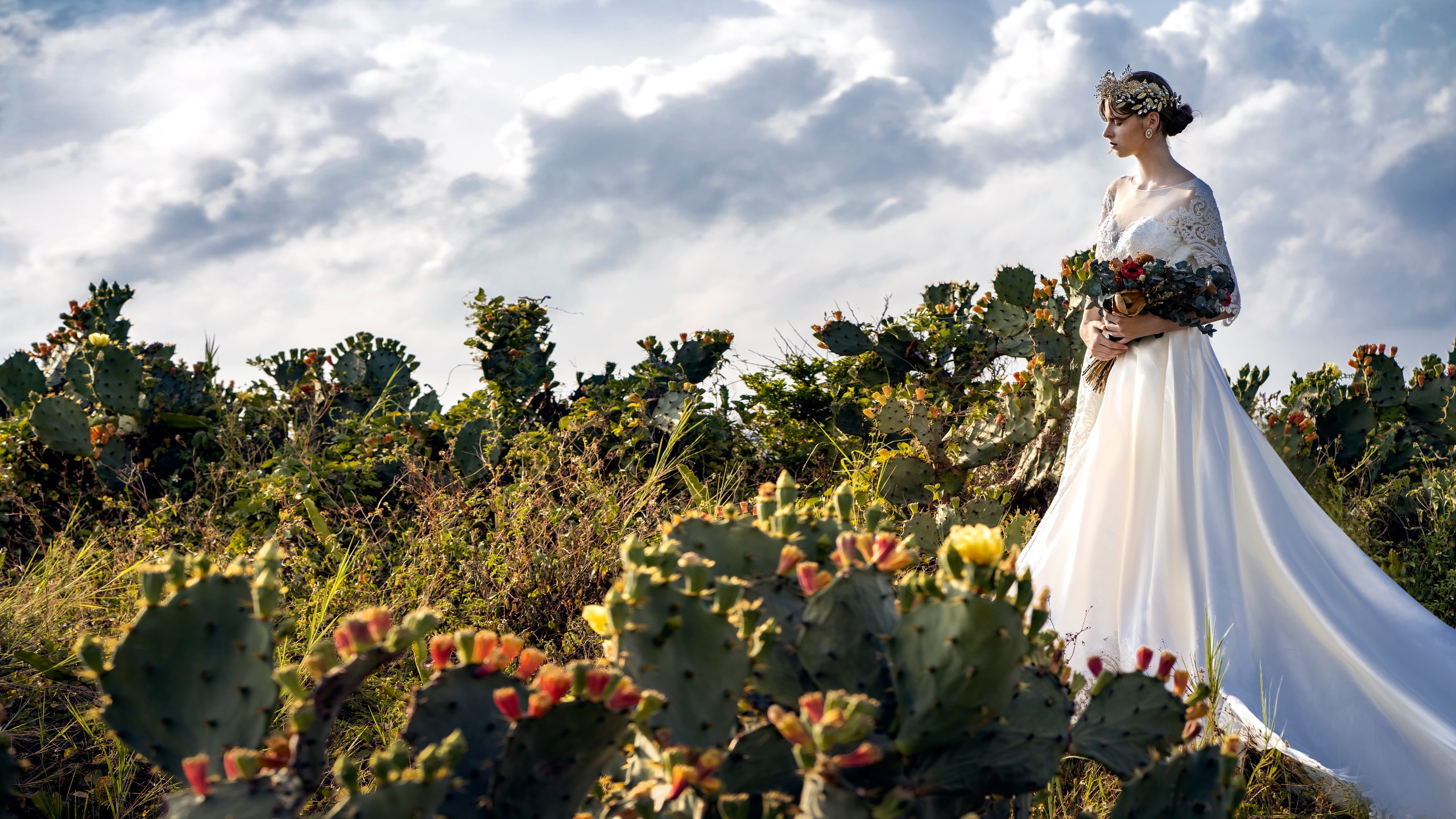 Plants Outdoors Women Outdoors Women Model Brunette White Dress Flowers Cactus Wedding Dress Hair Or 2560x1440