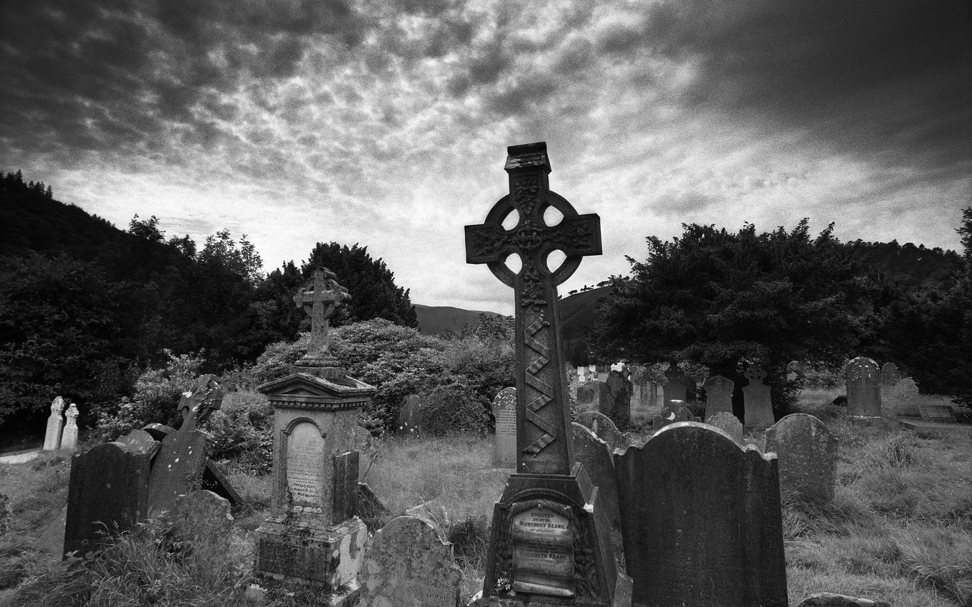 Monochrome Cross Graves Graveyards 1920x1200