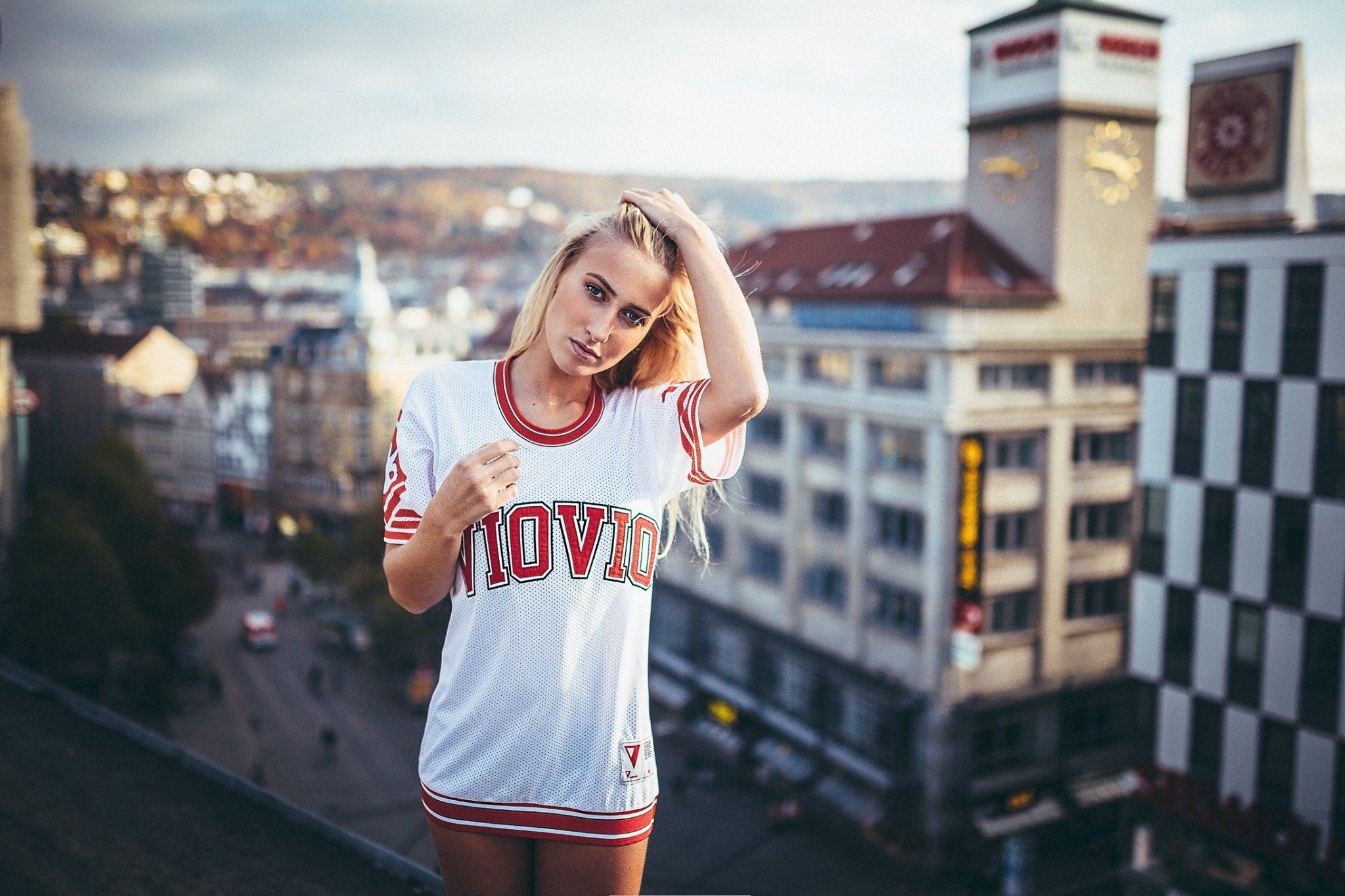 Women Model Lennart Bader Blonde Sports Jerseys Rooftops Looking At Viewer T Shirt 2048x1365