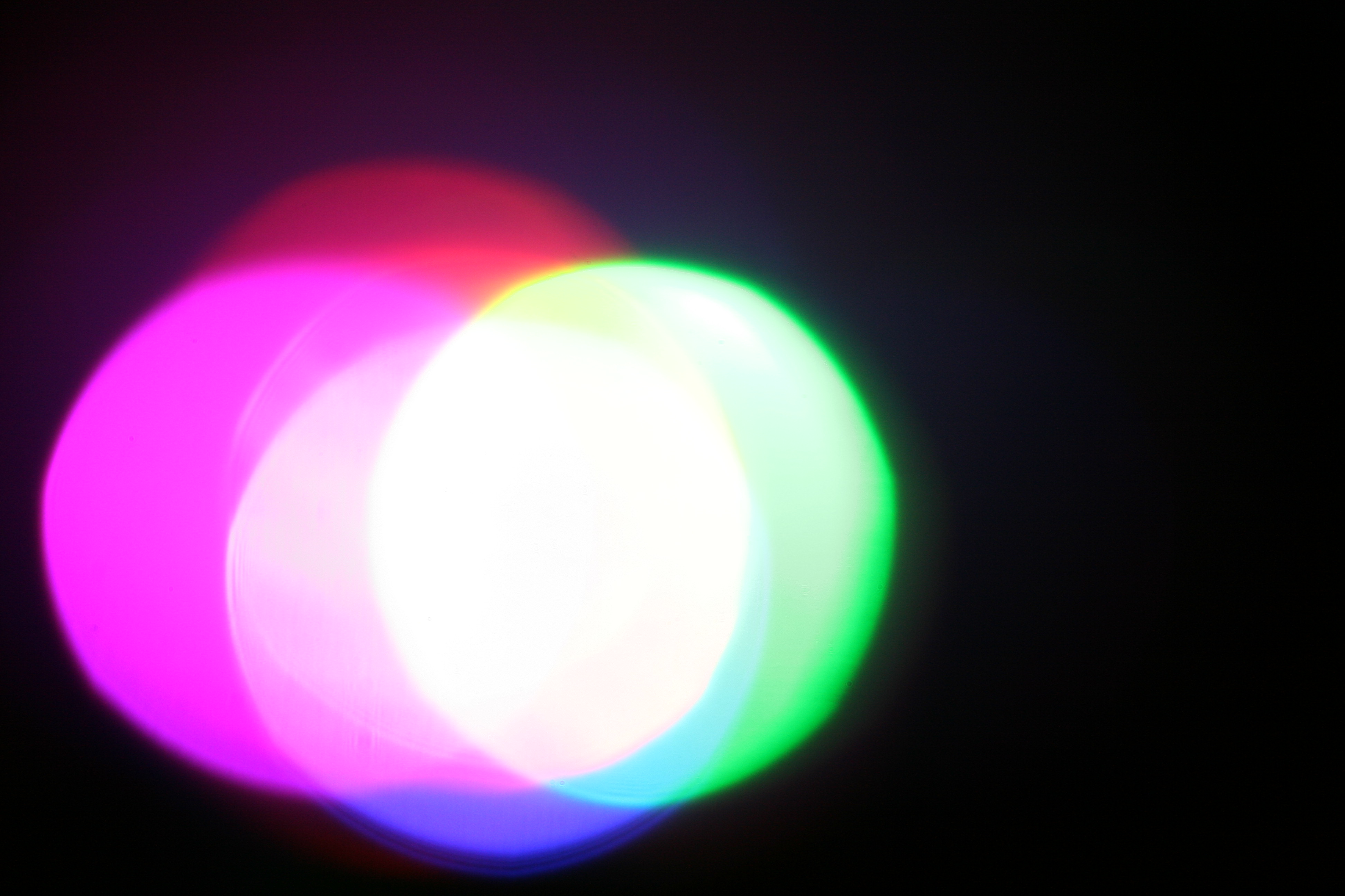 Spectrum Color Burst Cannon Lens Bokeh Water Light Bulb 3888x2592
