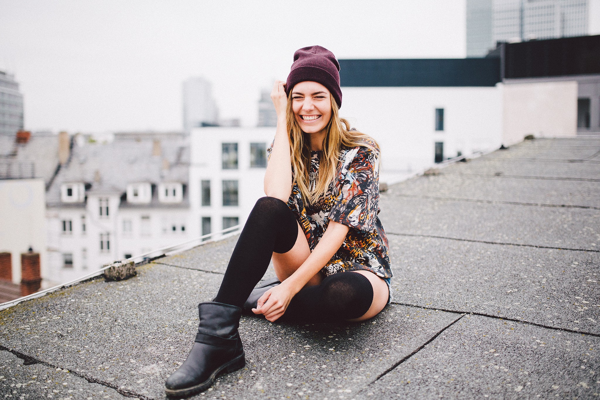 Women Brunette Closed Eyes Smiling Knee Highs Shoes Beanie Rooftops Sitting Legs 2048x1365