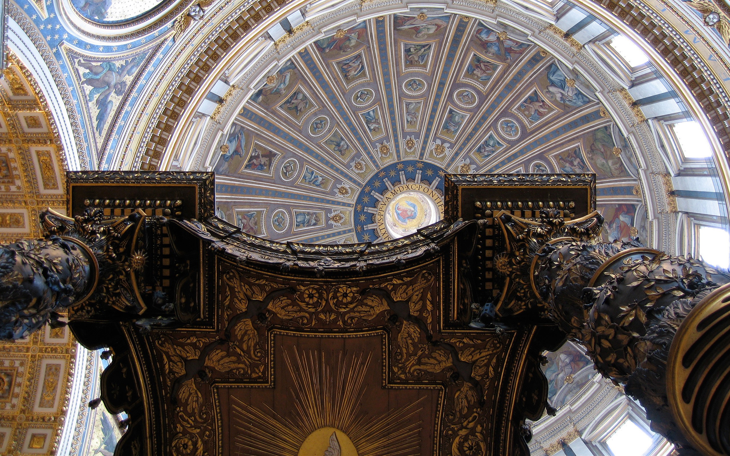 Interior Vatican City Building Worms Eye View History Bottom View 2560x1600