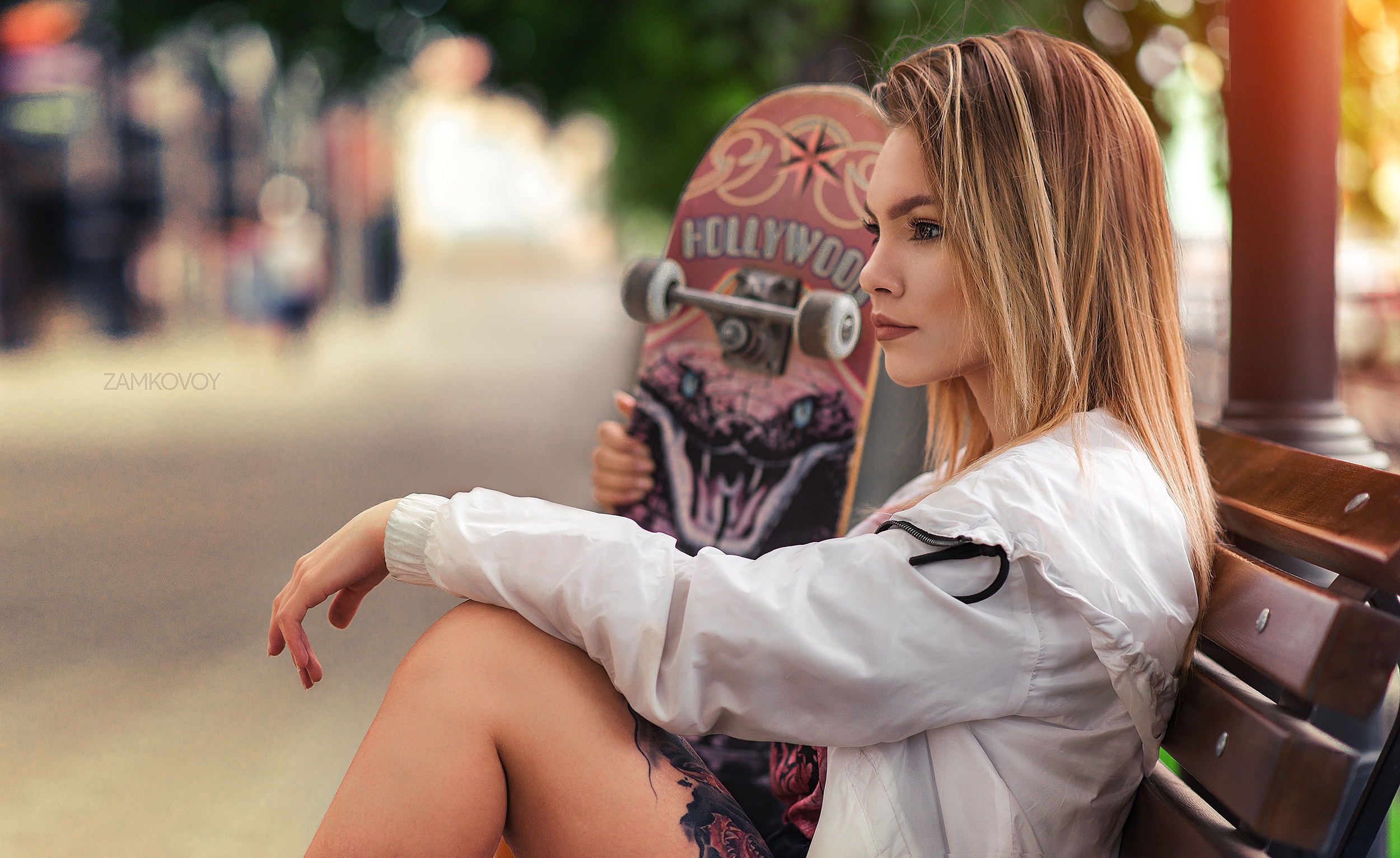Women Model Looking Into The Distance Skateboard Jacket White Jacket Depth Of Field Bokeh Street Out 2500x1532