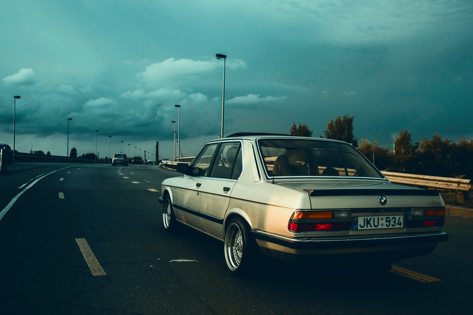 Old Car Car Sports Car Sports Evening Morning BMW Rain Sun E28 BMW E28 BMW 5 Series 1600x1067