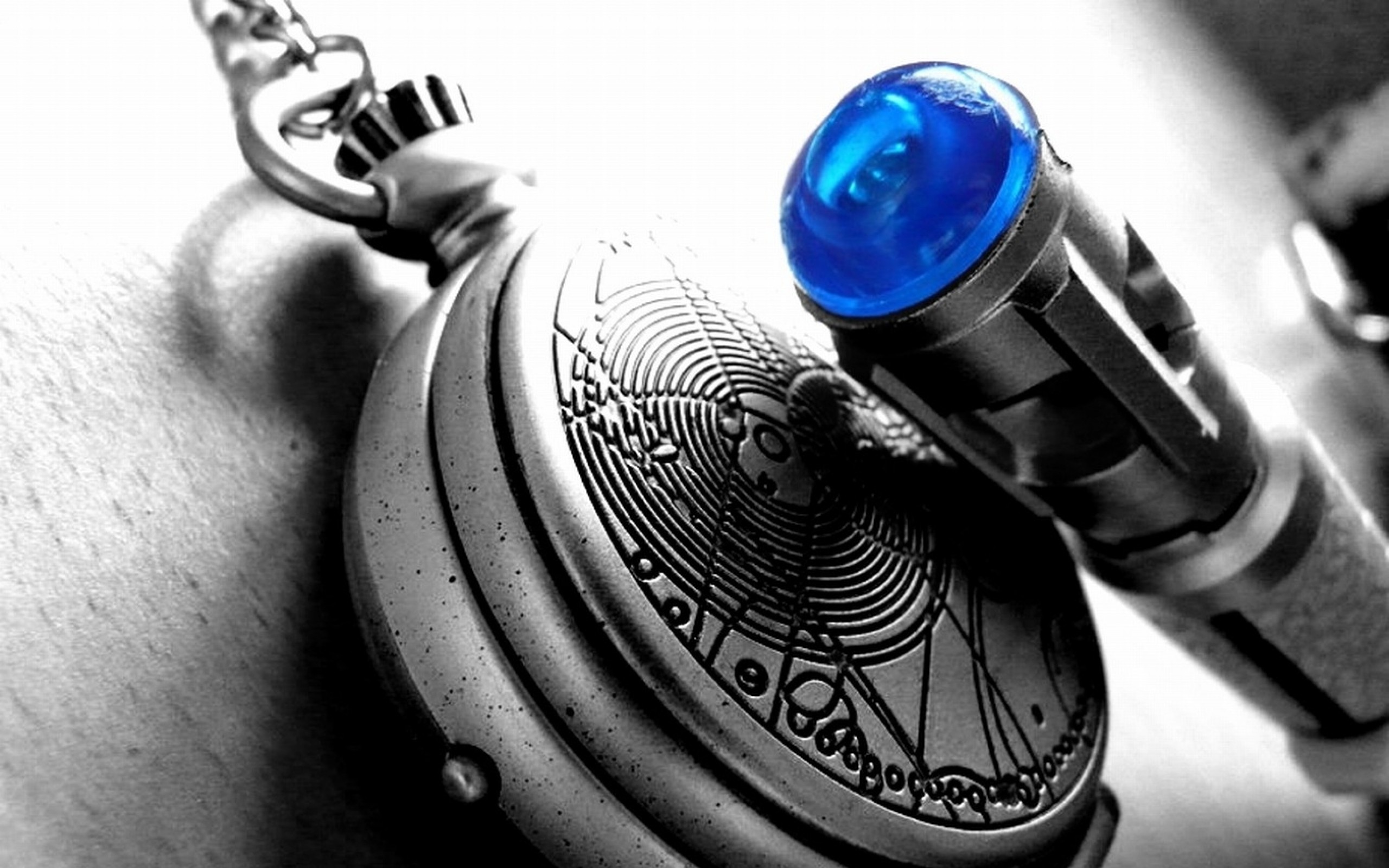 Doctor Who The Doctor Pocketwatches 2560x1600