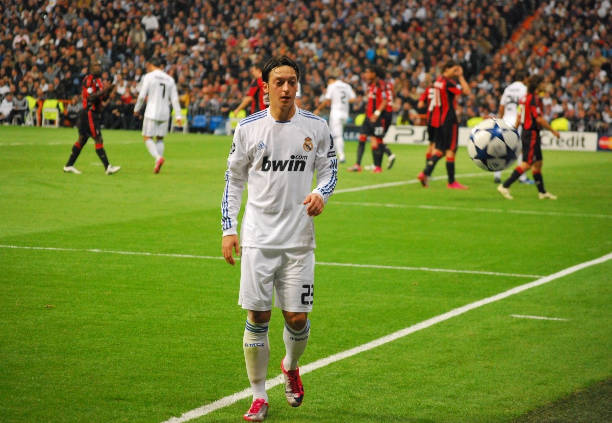 Soccer Mesut Ozil Real Madrid Sport 1200x829