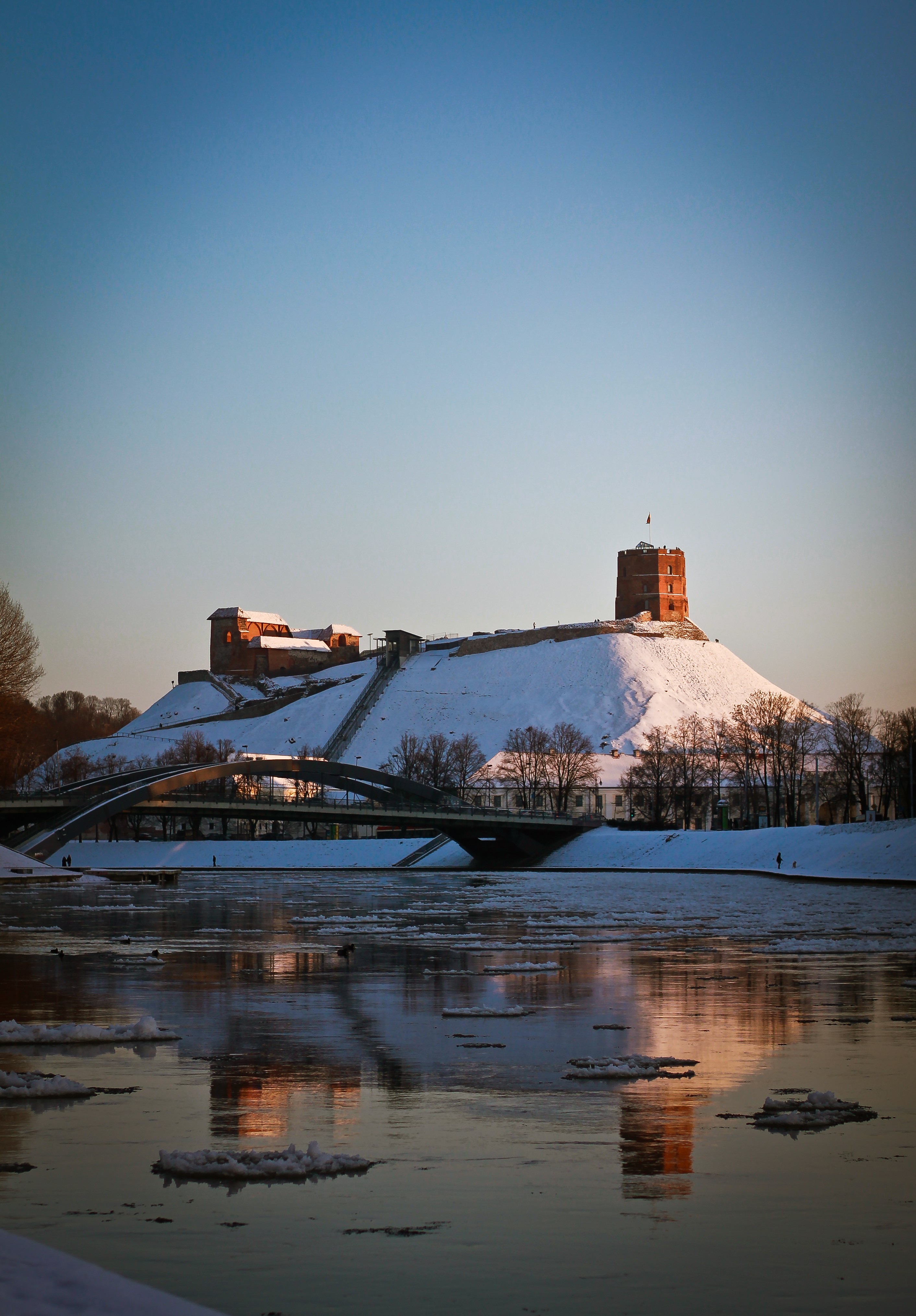 Lithuania Vilnius Castle Snow Evening Lights 2826x4059