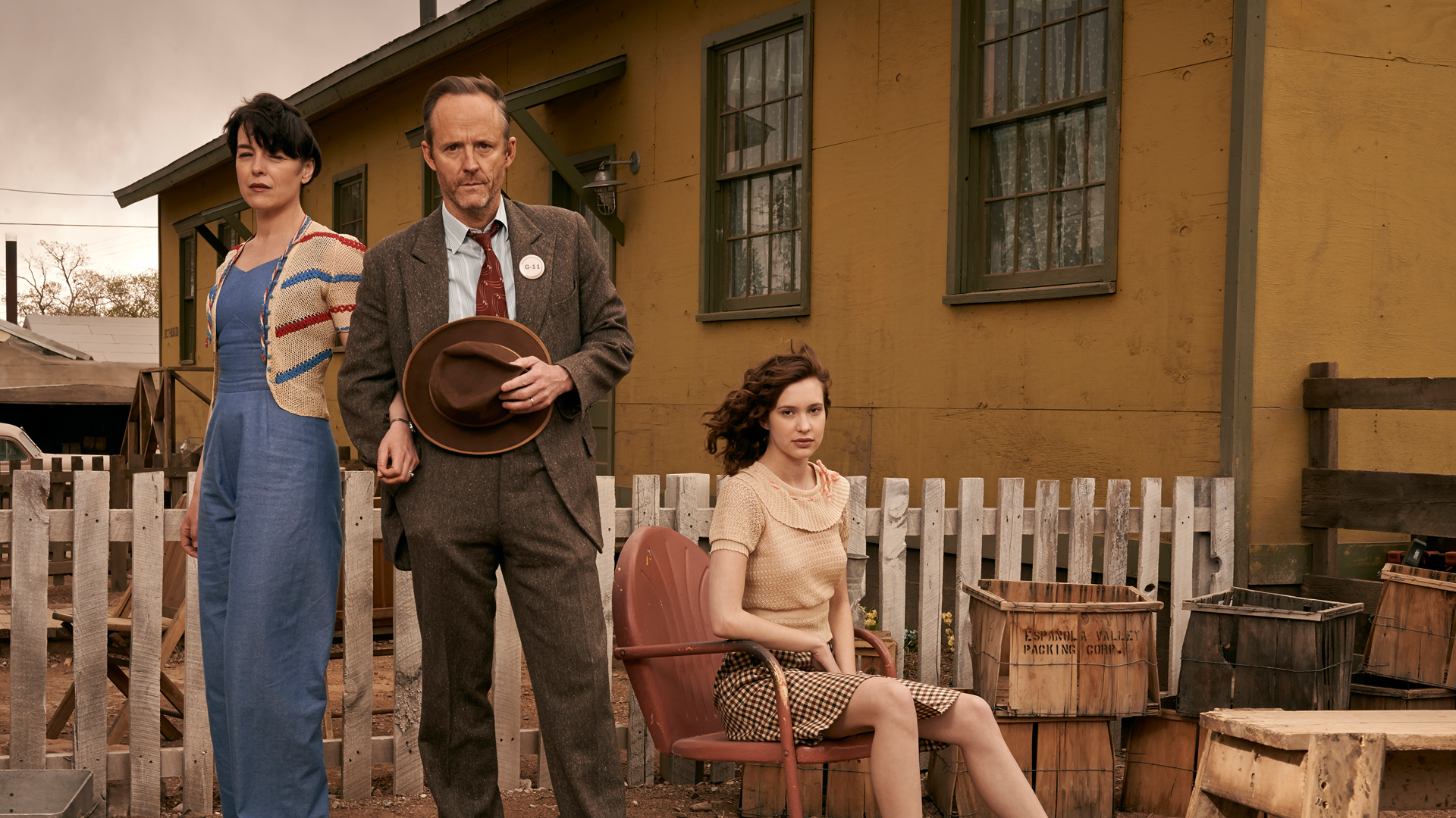 Manhattan TV Show John Benjamin Hickey 1920x1080