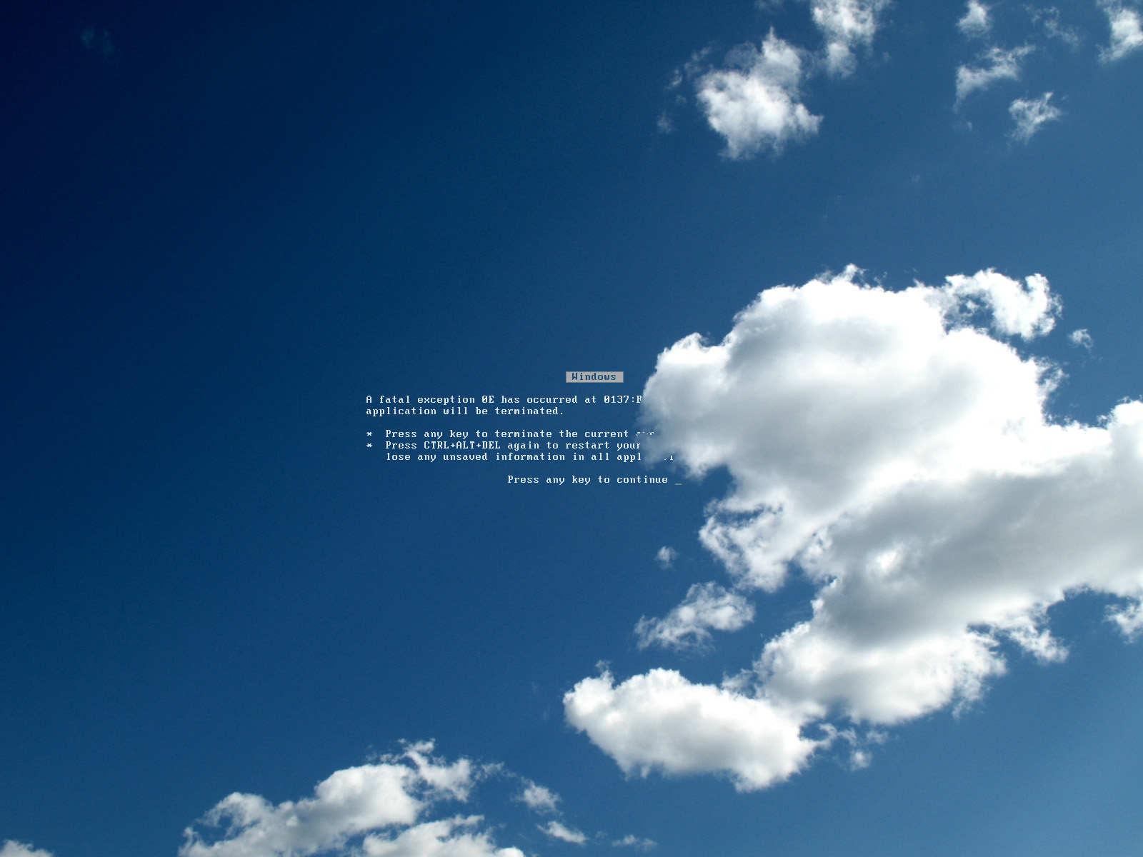 Clouds Microsoft Windows Blue Screen Of Death Sky Errors 1600x1200