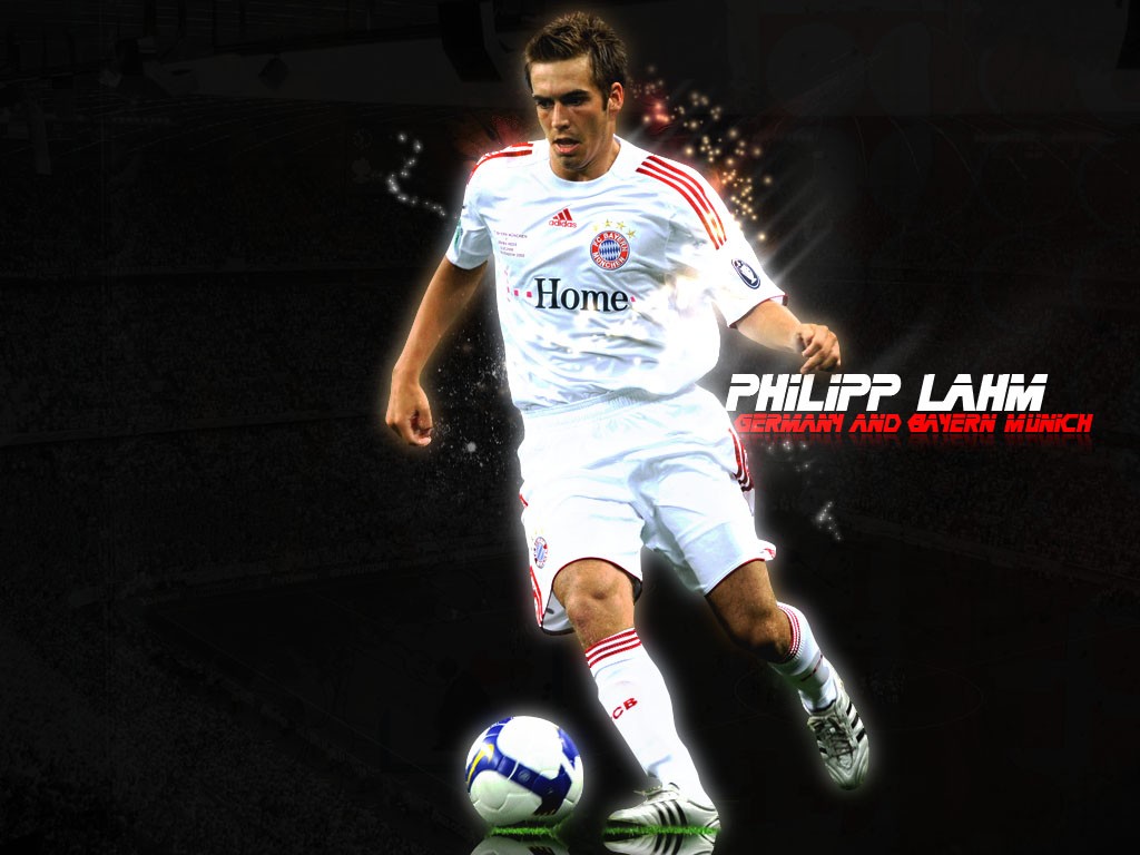 Philipp Lahm FC Bayern Soccer 1024x768