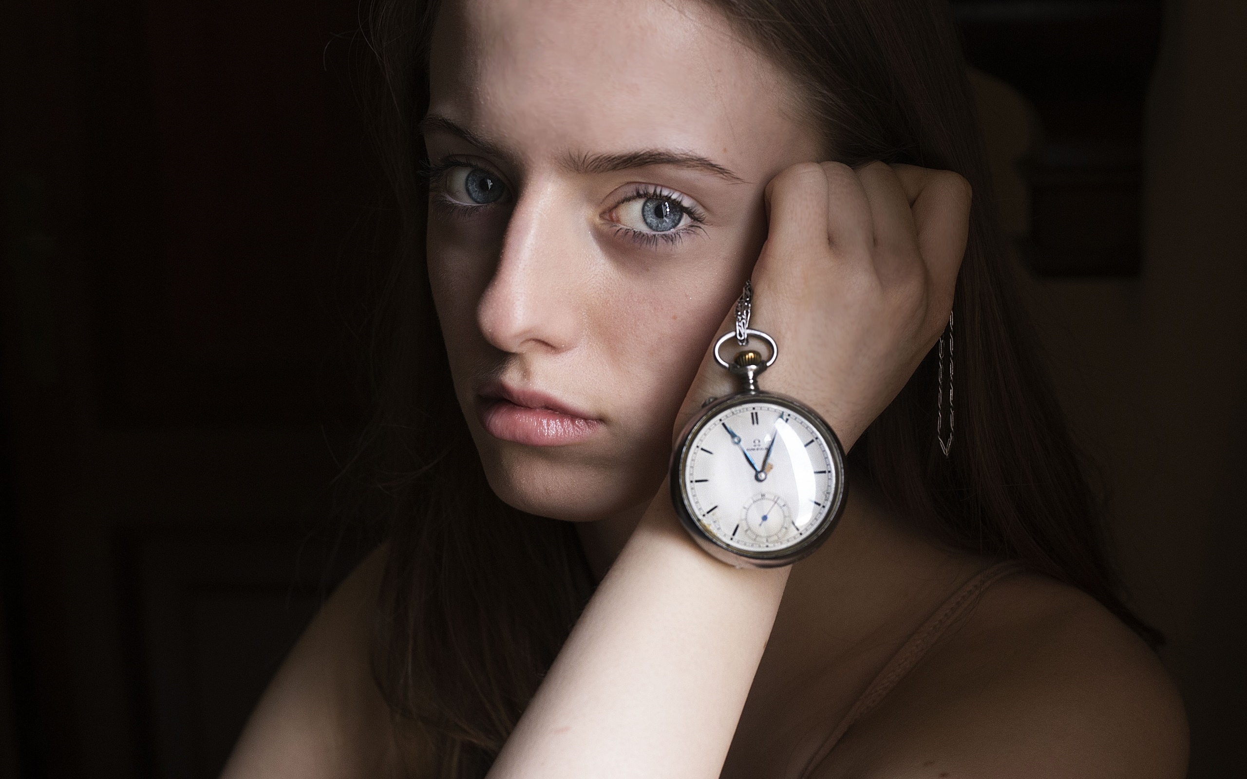 Women Model Clocks Portrait Face Pocketwatches Blue Eyes 2560x1600