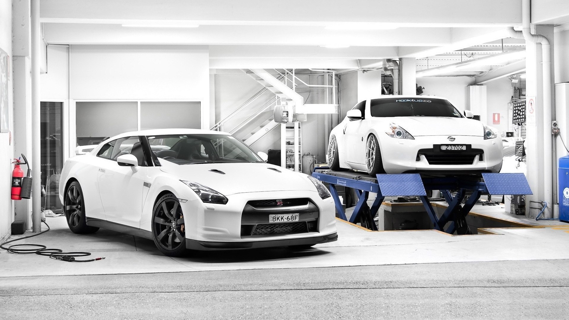 Nissan GT R Nissan 370Z Car Nissan Fairlady Z Nissan Sports Car Supercars Front Angle View Garages W 1920x1080