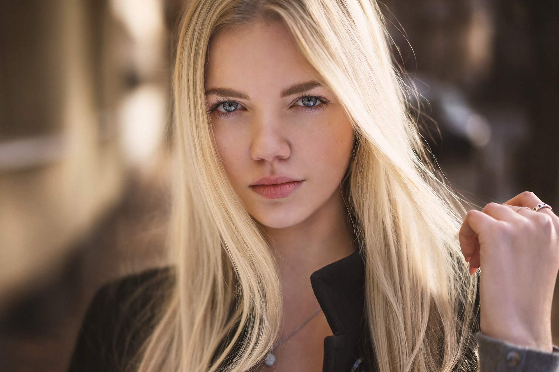 Martin Kuhn Blonde Portrait Women Model Face Black Coat Straight Hair Long Hair Looking At Viewer Bl 1920x1280