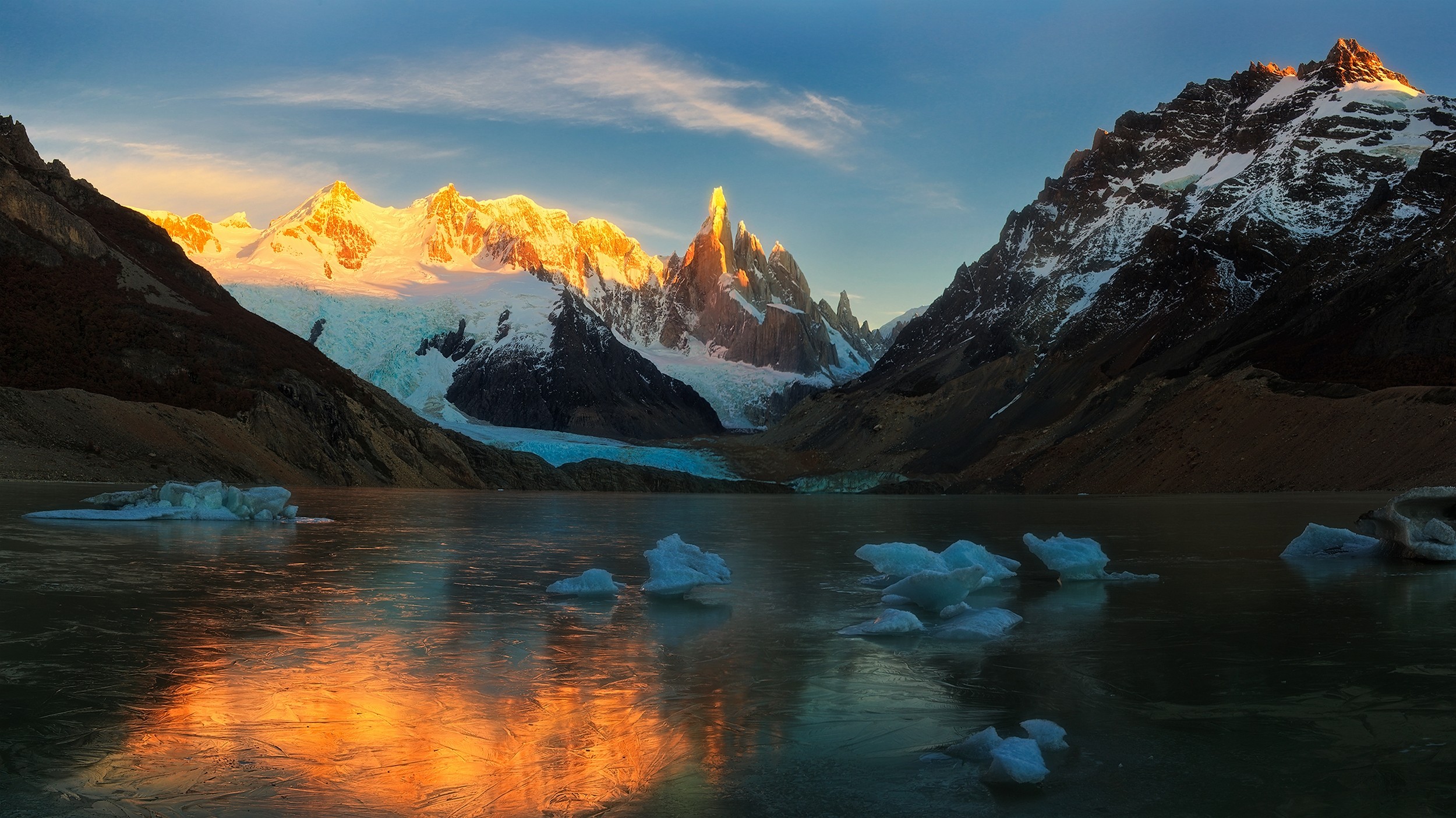 Mountains Lake Glaciers Snow Frost Ice Nature Landscape Argentina 2500x1406