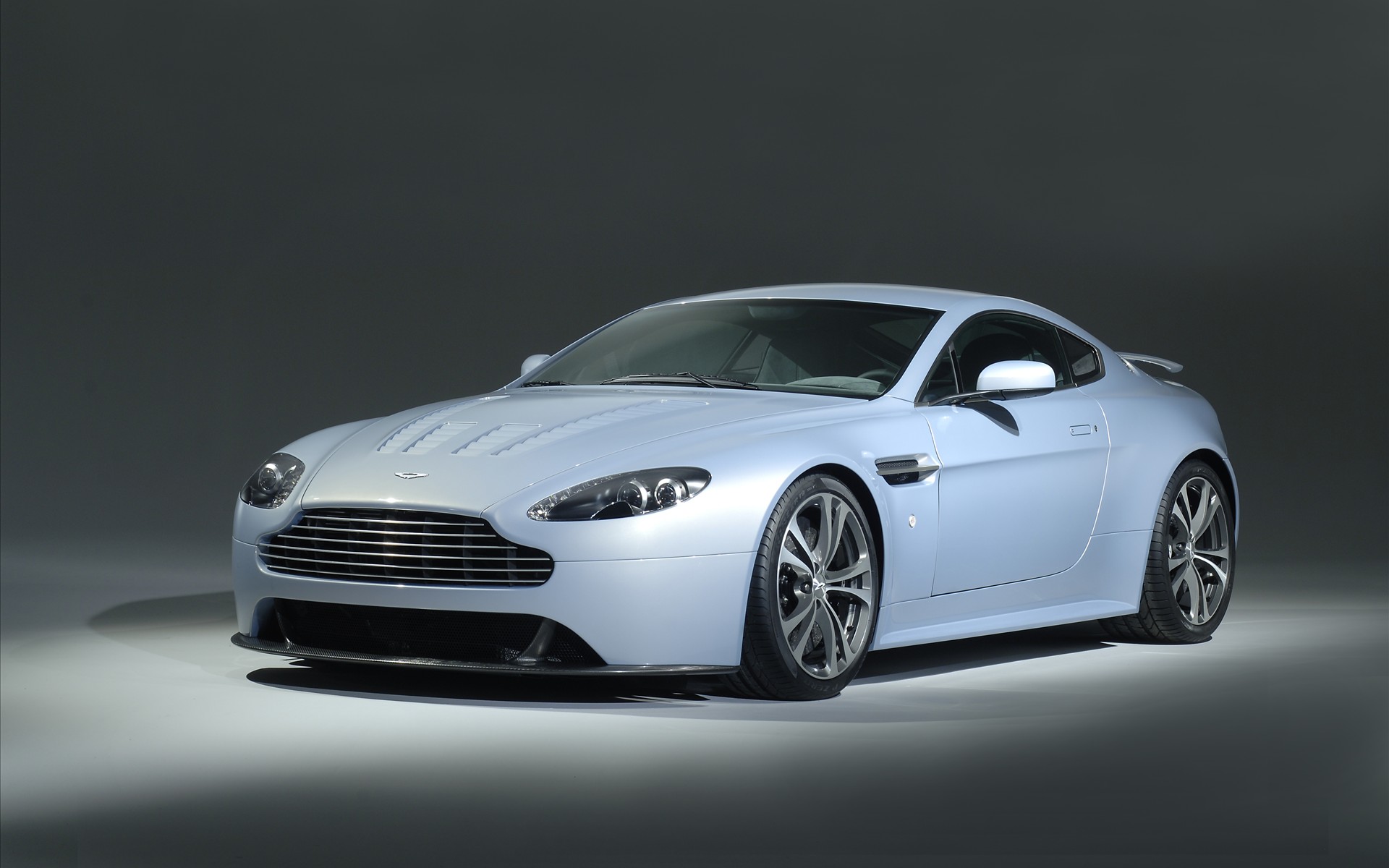 Vehicles Aston Martin V12 Vantage 1920x1200