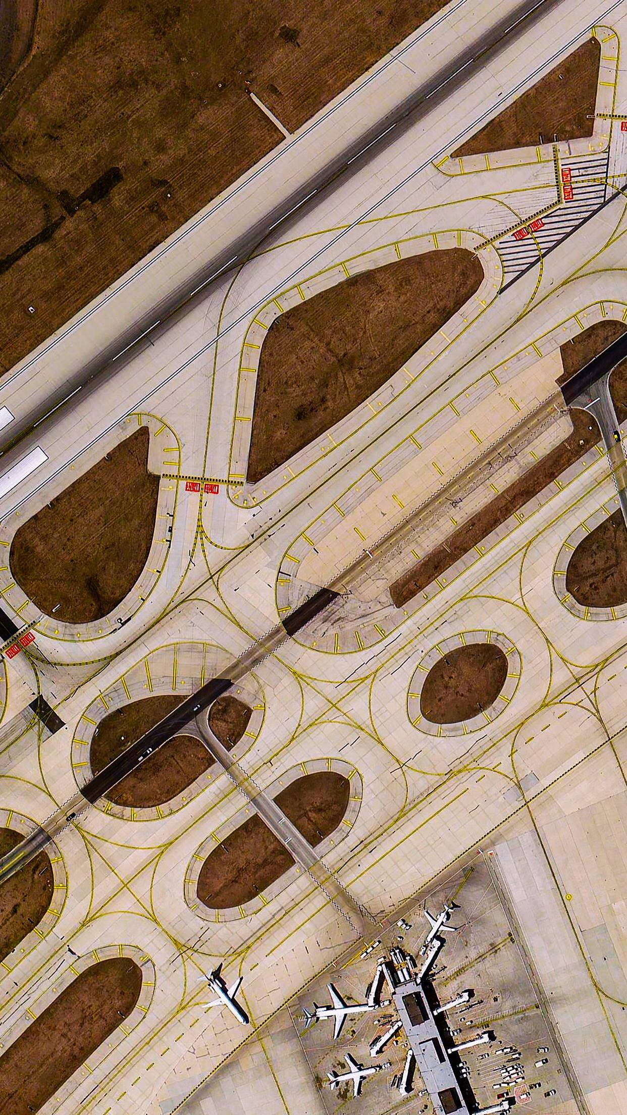 Aerial View Portrait Display Vertical Brown Airfield 1242x2208
