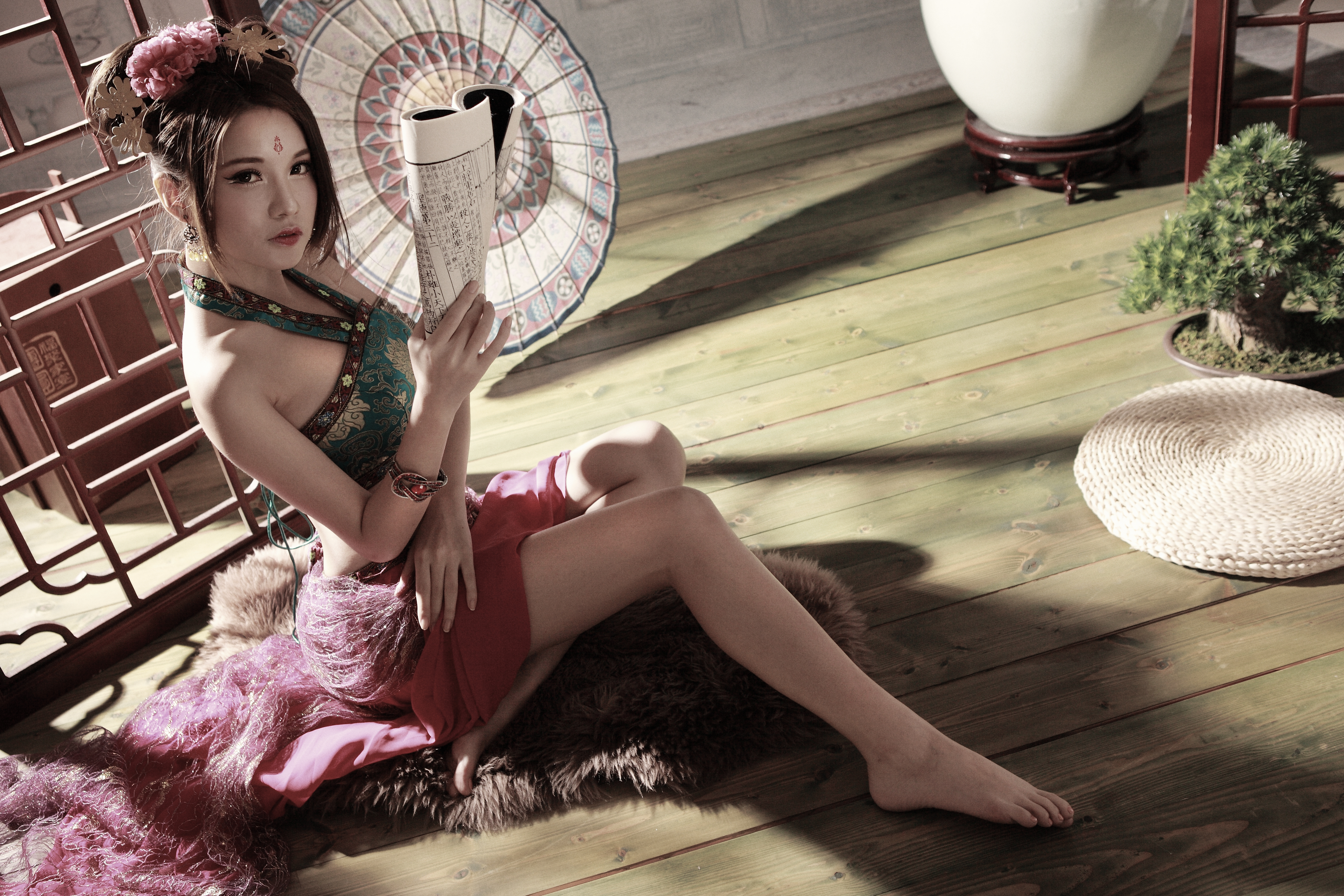 Girl Woman Asian Book Umbrella Taiwanese X Rui Yu 5100x3400