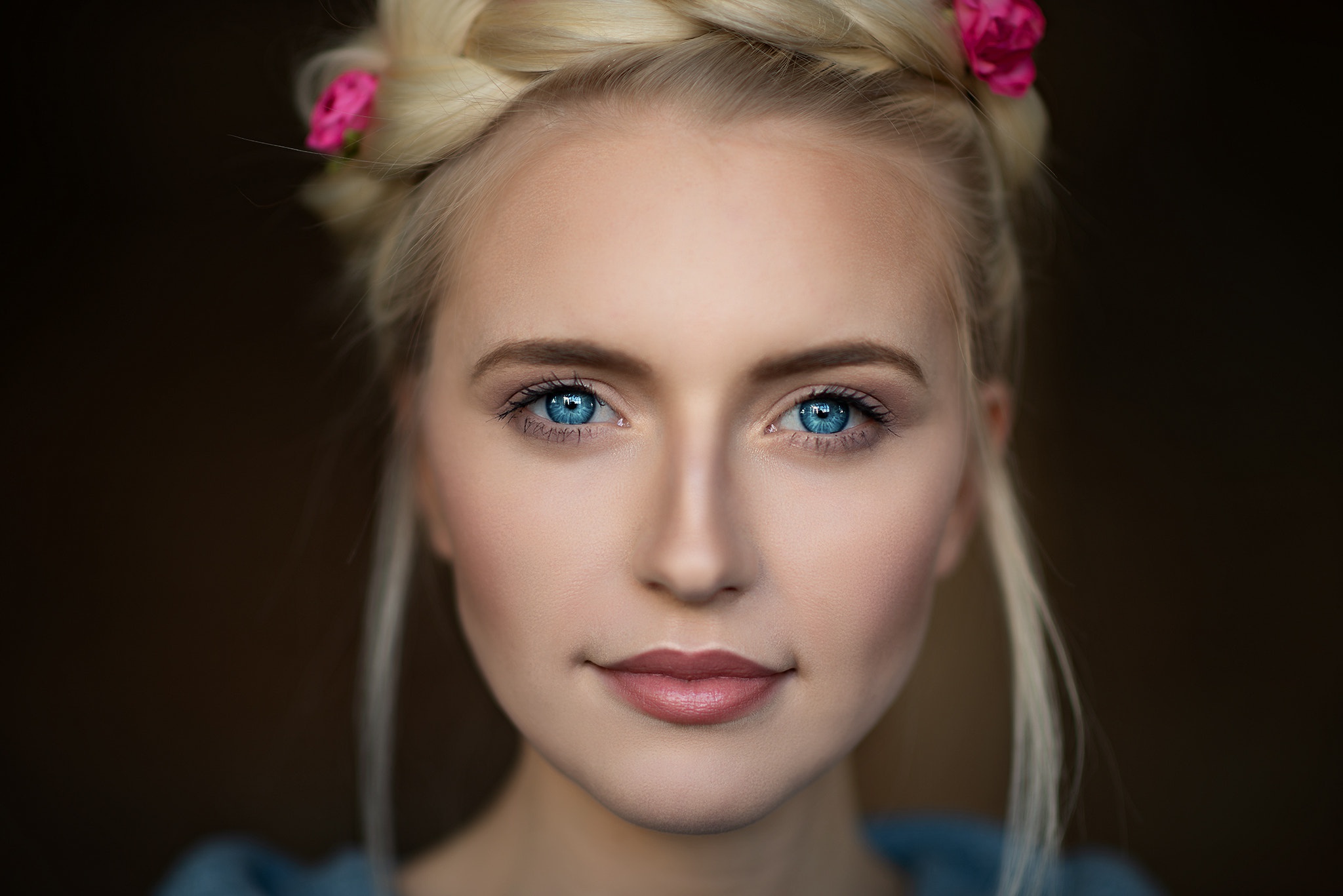 Blonde Blue Eyes Women Model Portrait Face Mark Prinz Closeup Flower In Hair 2048x1367