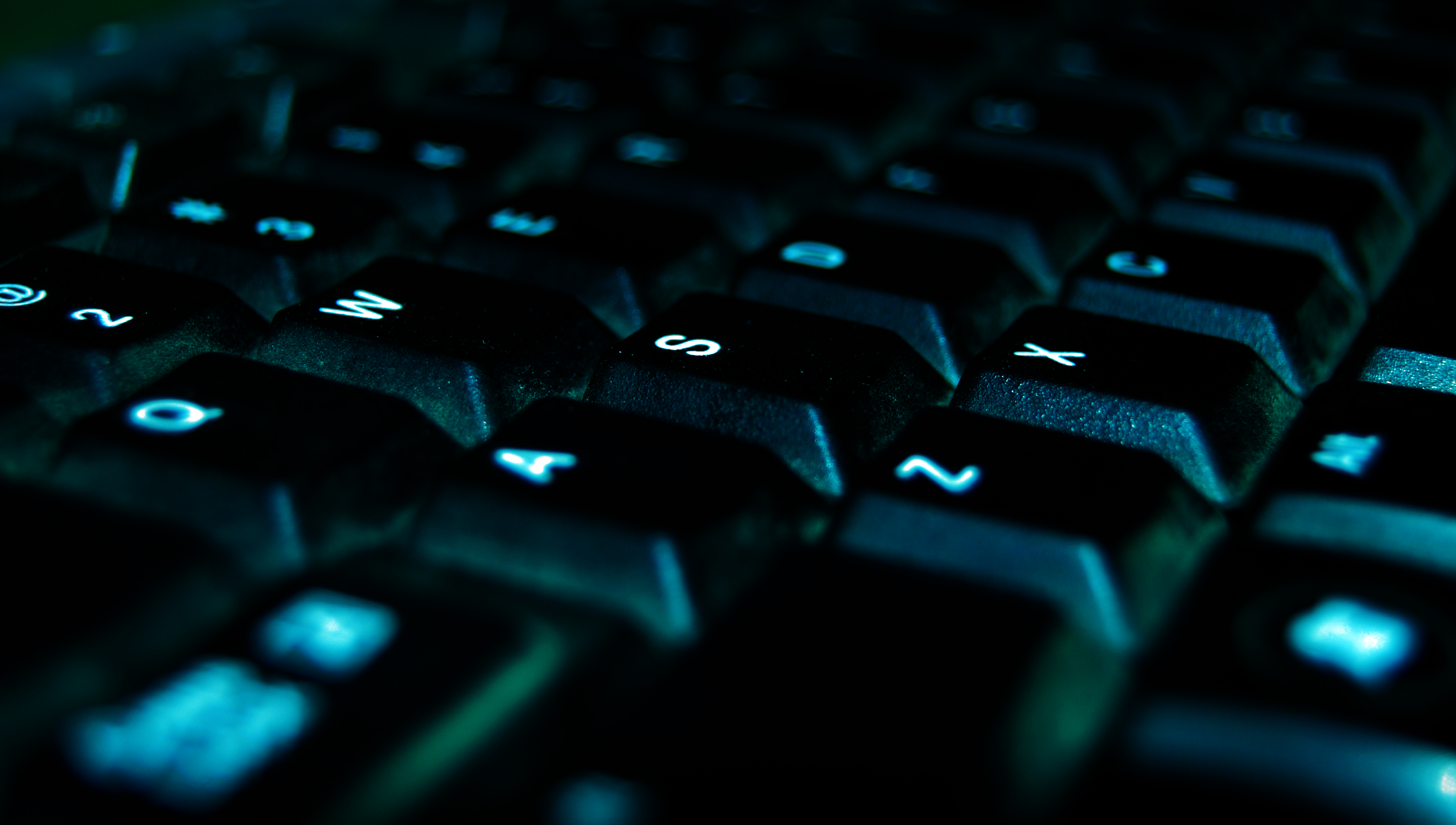 Keyboard Blue 6000x3400