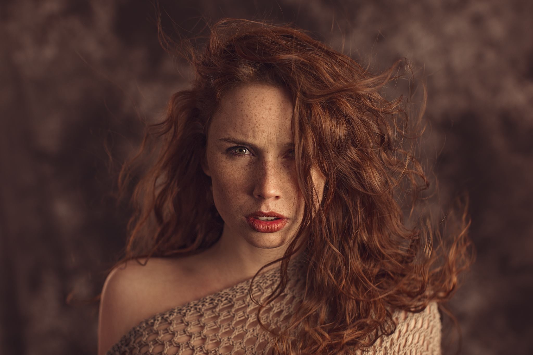 Michalina Cysarz Redhead Women Model Freckles 2048x1365