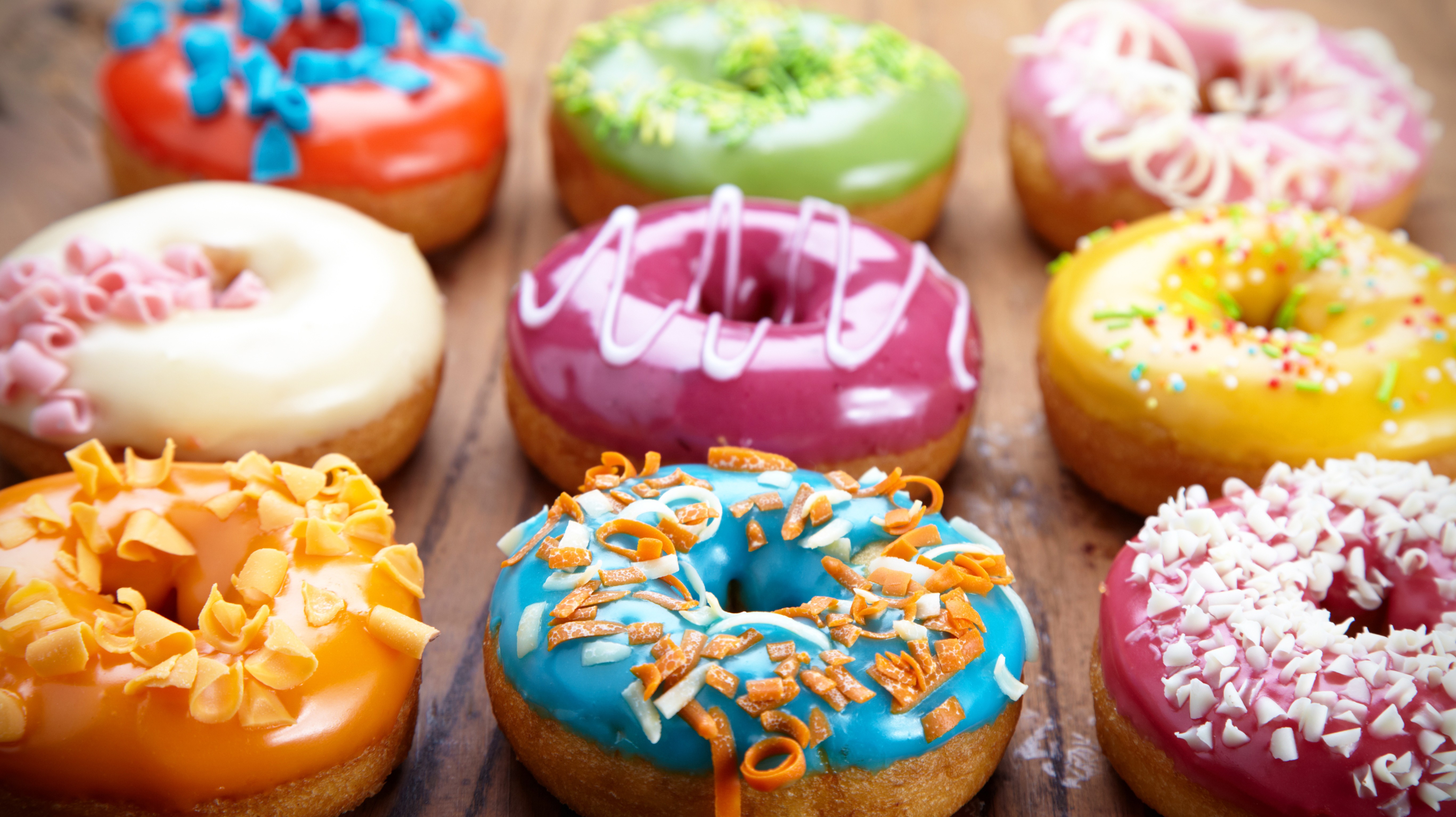 Doughnuts Food Donuts Dessert Sweets Depth Of Field Colorful Cyan Red Vibrant 5467x3067