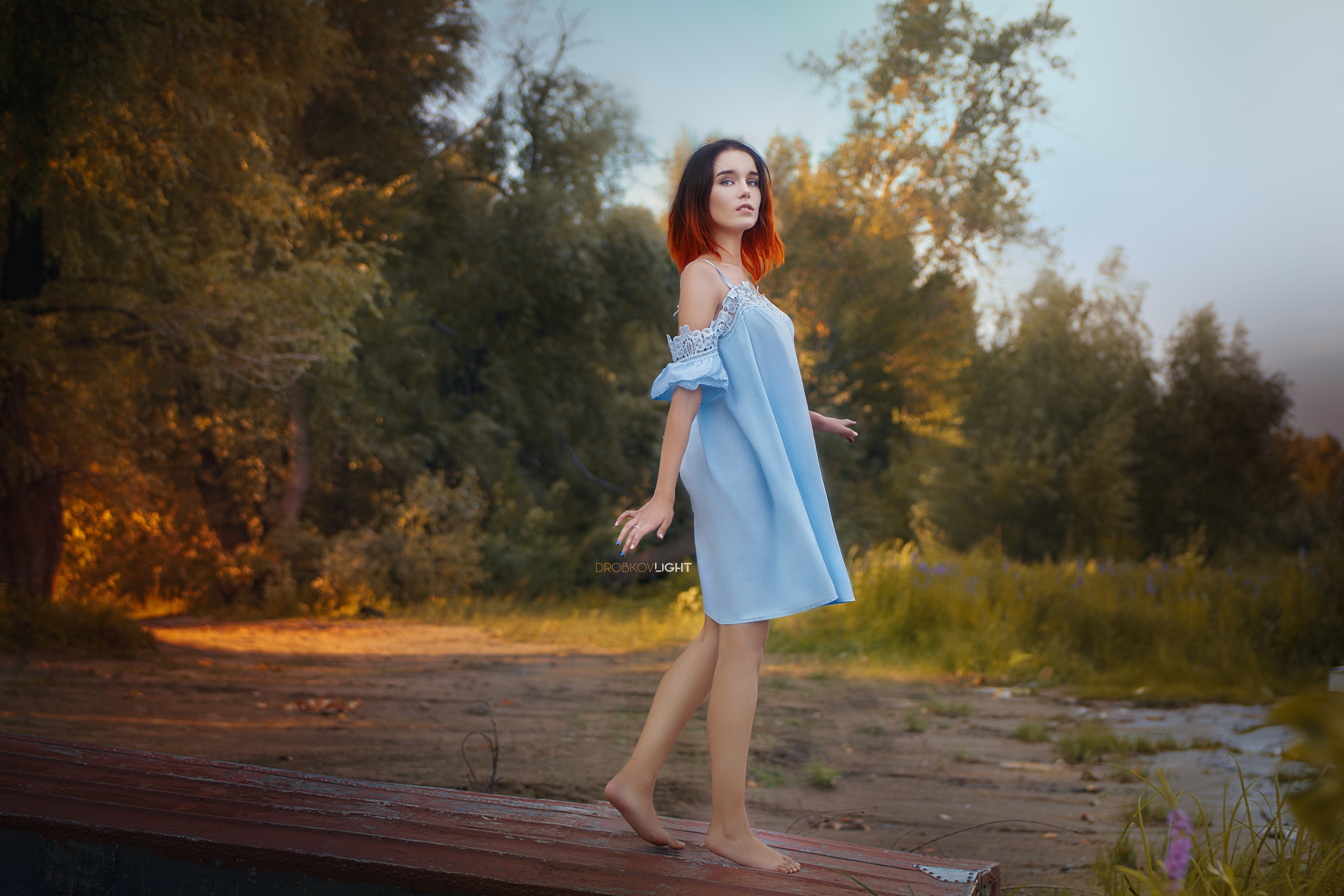 Women Model Redhead Looking At Viewer Outdoors Dress Bare Shoulders Barefoot Depth Of Field Women Ou 2560x1707