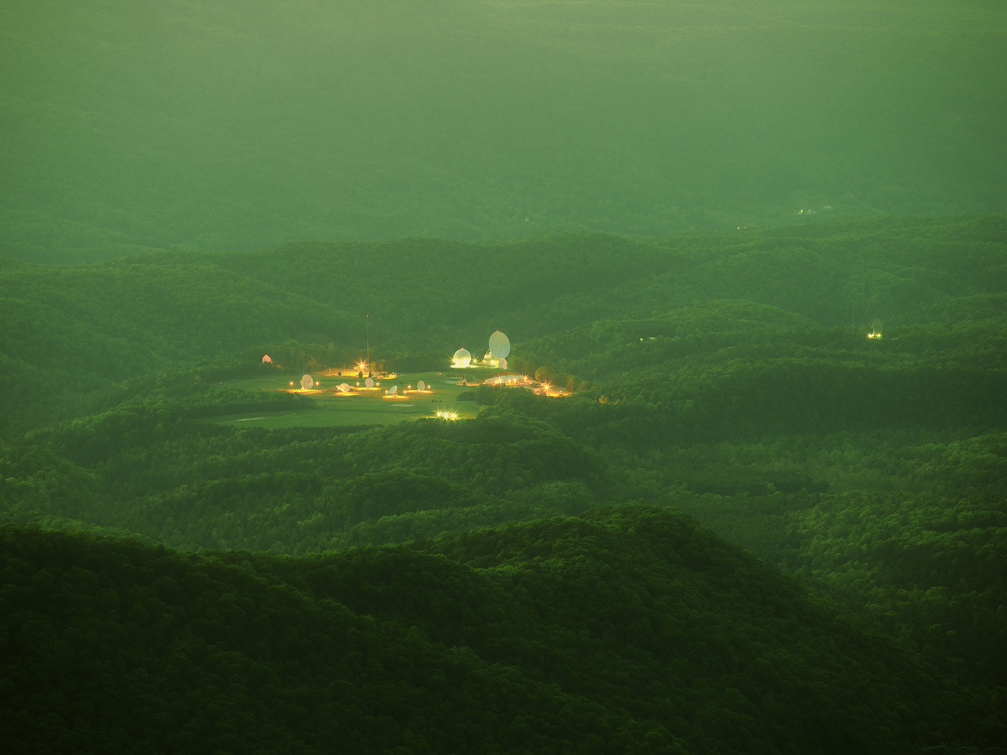 Antenna Green Mist Forest Hills 2040x1530