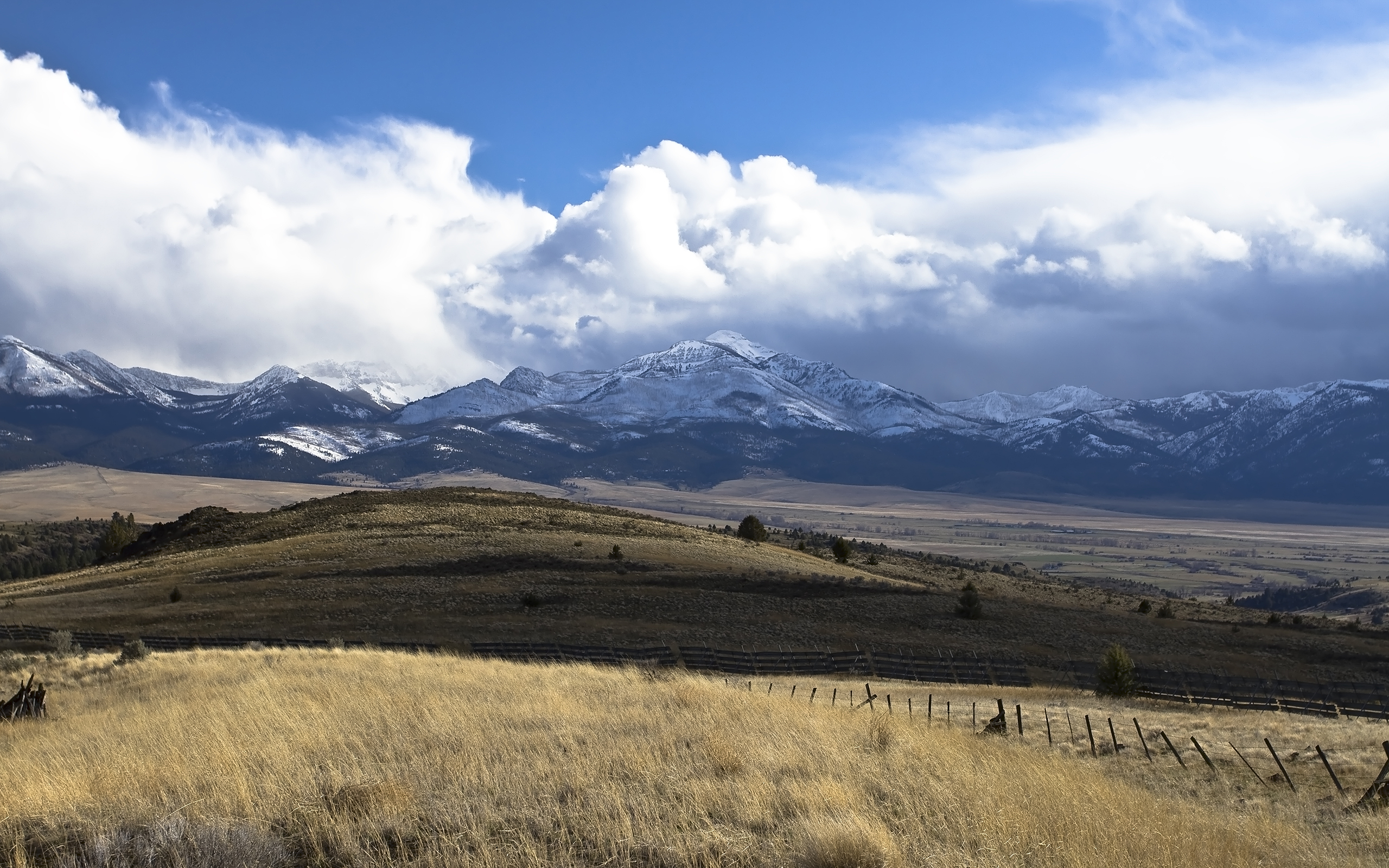 Earth Landscape Grass Field Mountain Malheur National Forest John Day Oregon Snow Capped Rolling Hil 2560x1600