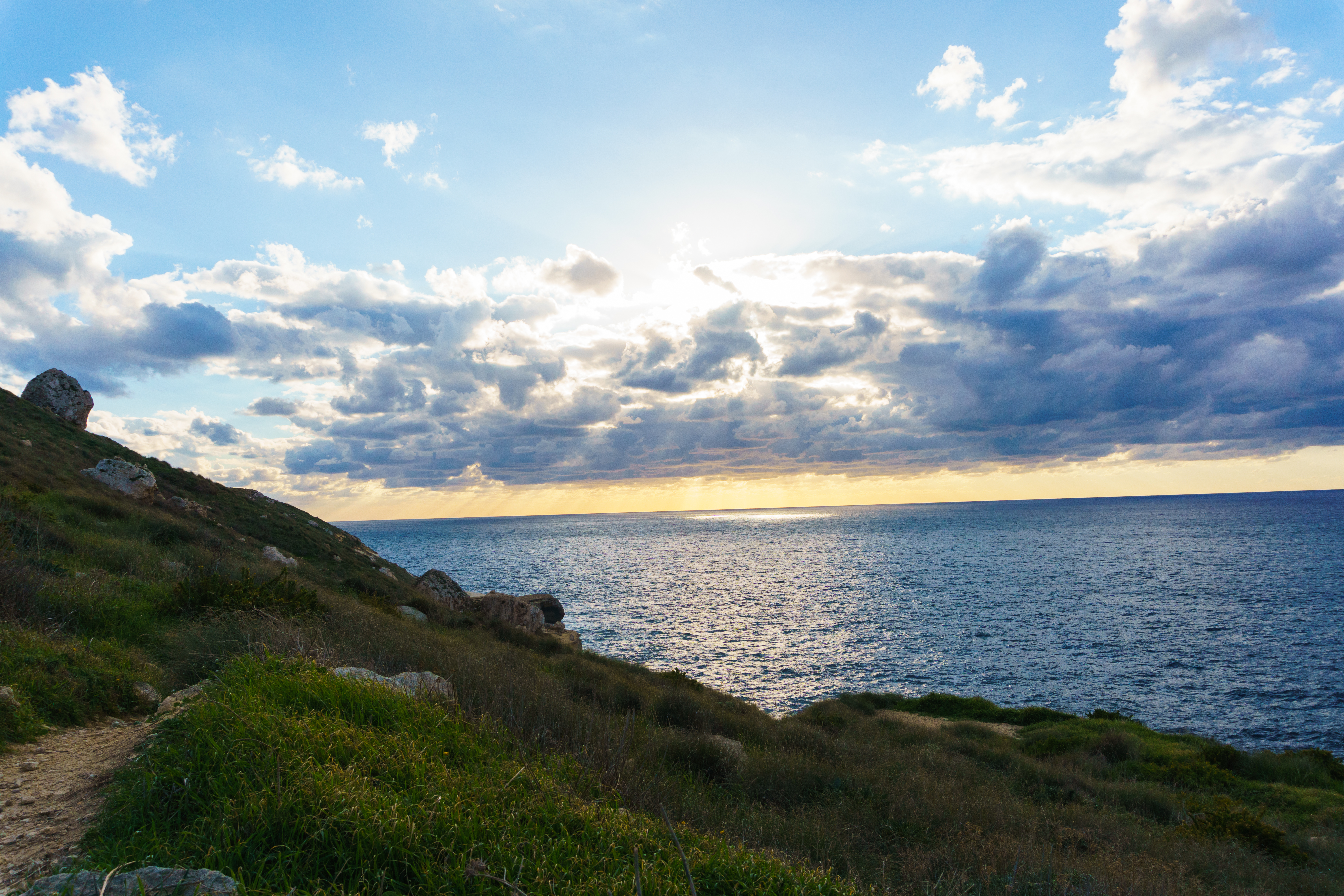 Malta Natural Light Sun Rays 6000x4000