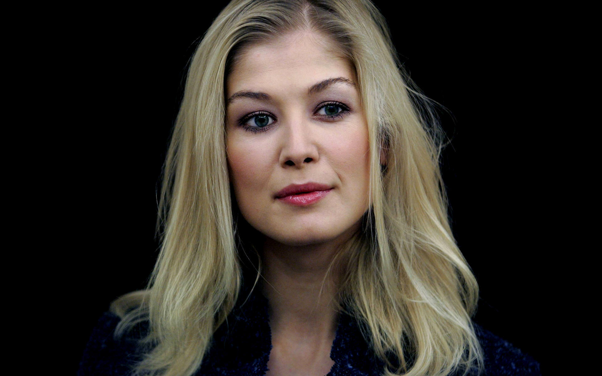 Rosamund Pike 1920x1200