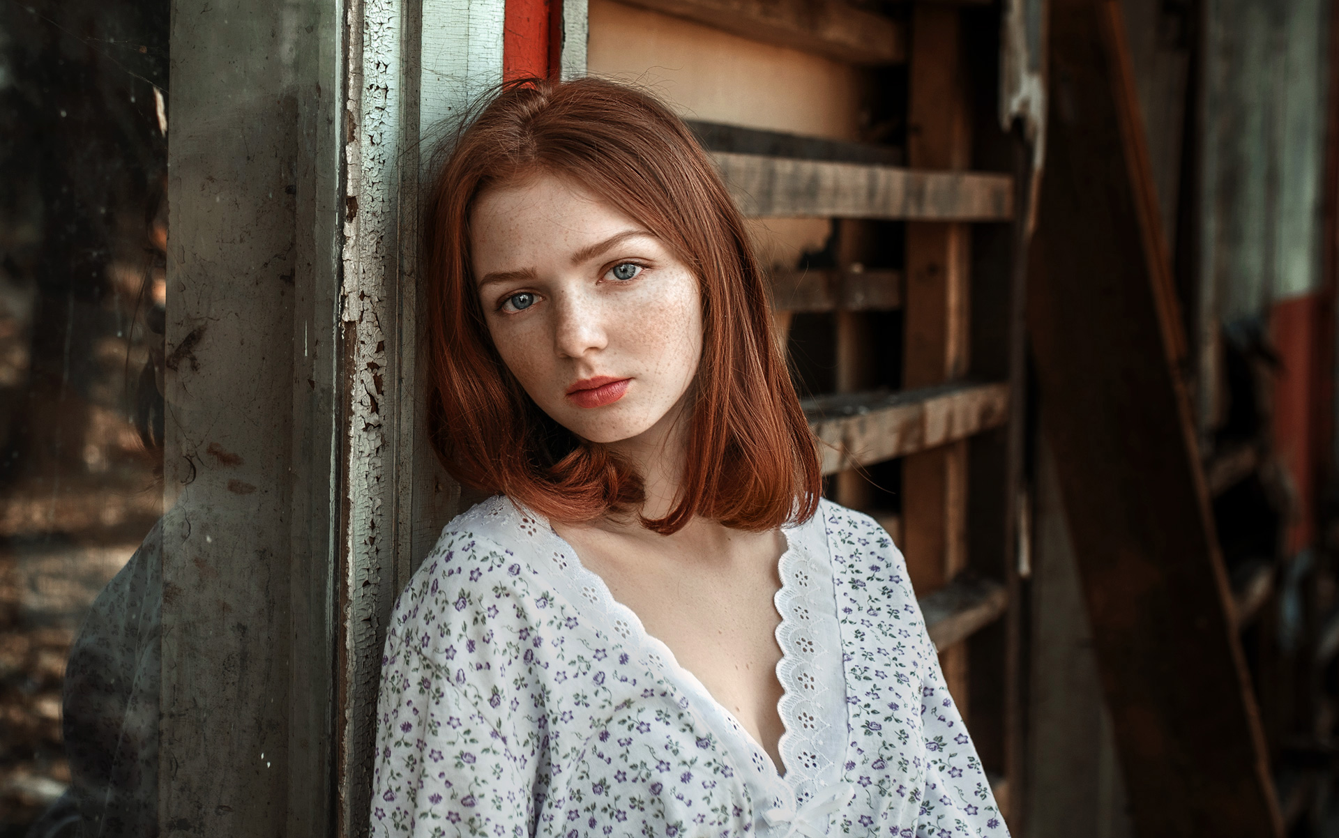 Women Model Redhead Freckles Gray Eyes Portrait Outdoors Depth Of Field Face Looking At Viewer Women 1920x1202