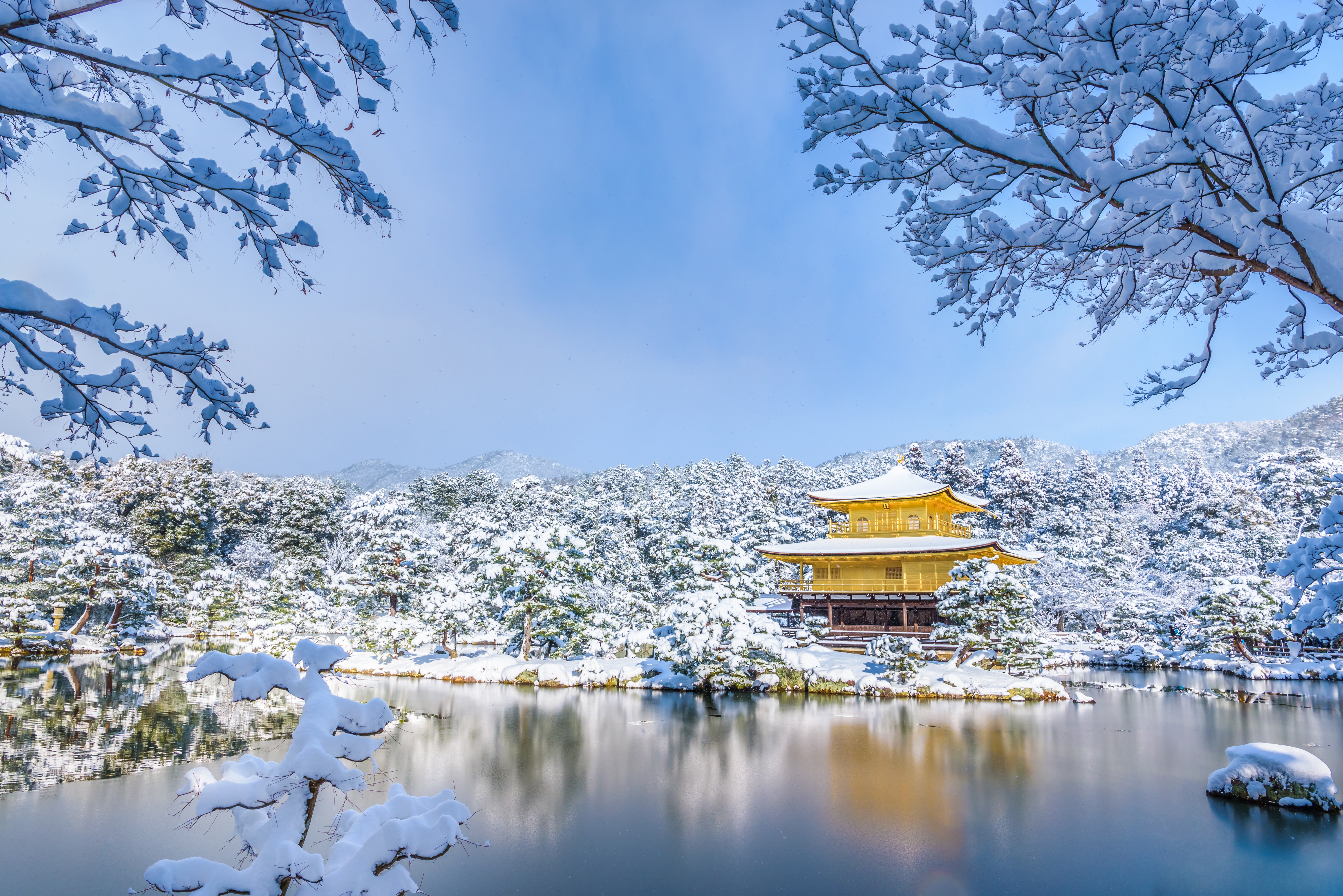 Pagoda Winter Park Snow Reflection 5972x3987