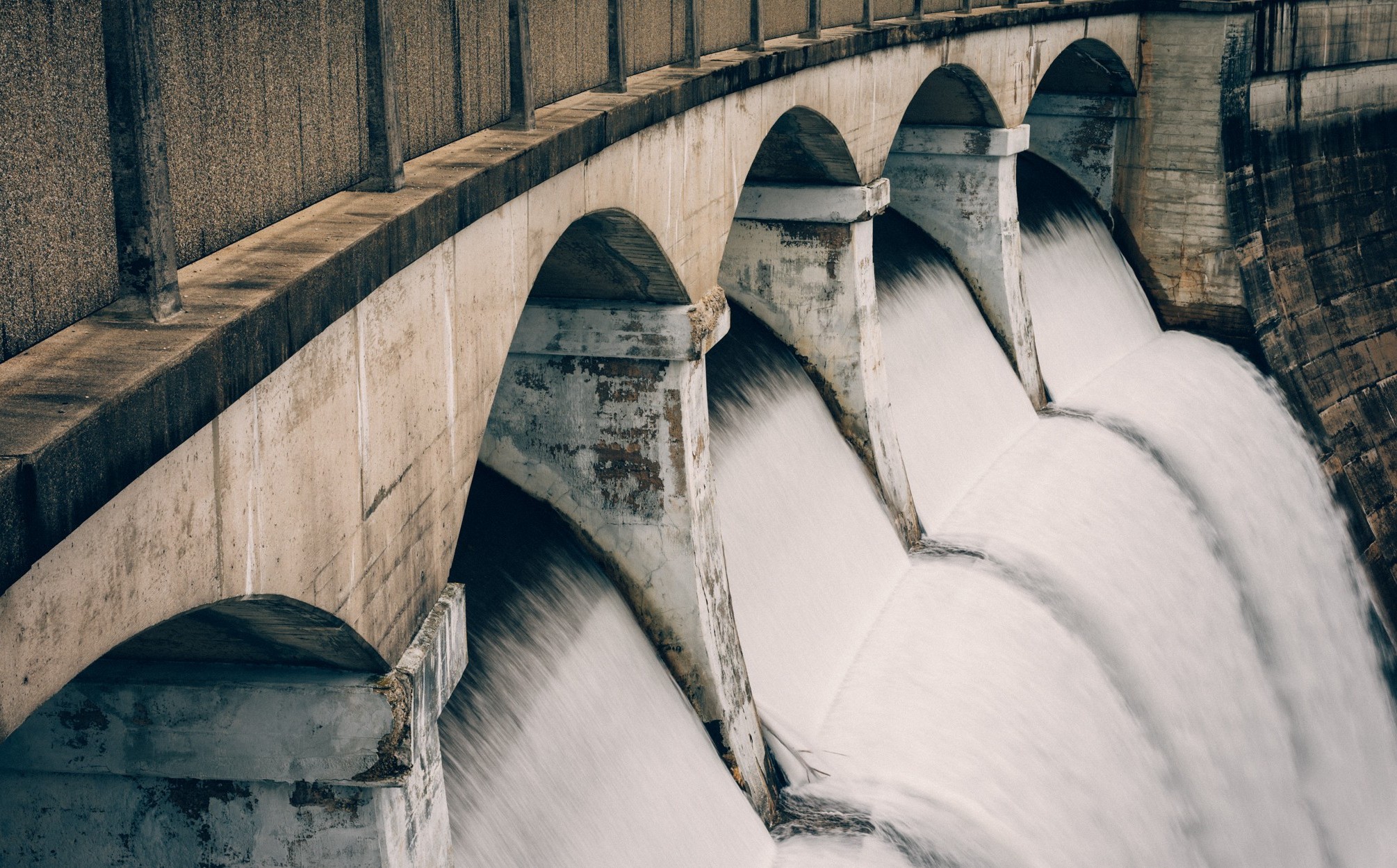 Waterfall Infrastructure Dam 2010x1250