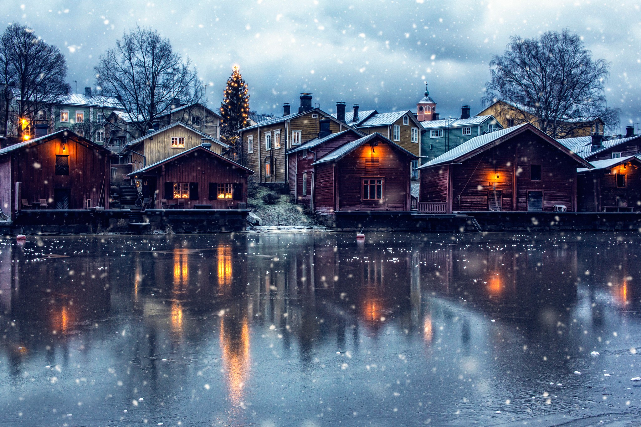 Finland Winter Village Town Cityscape Snowflakes Snowing Ice House Porvoo 2048x1365