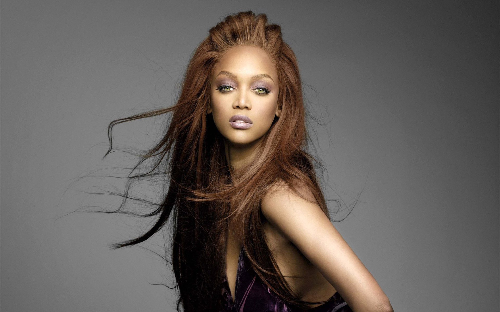 Model Fashion Style Tyra Banks 1920x1200