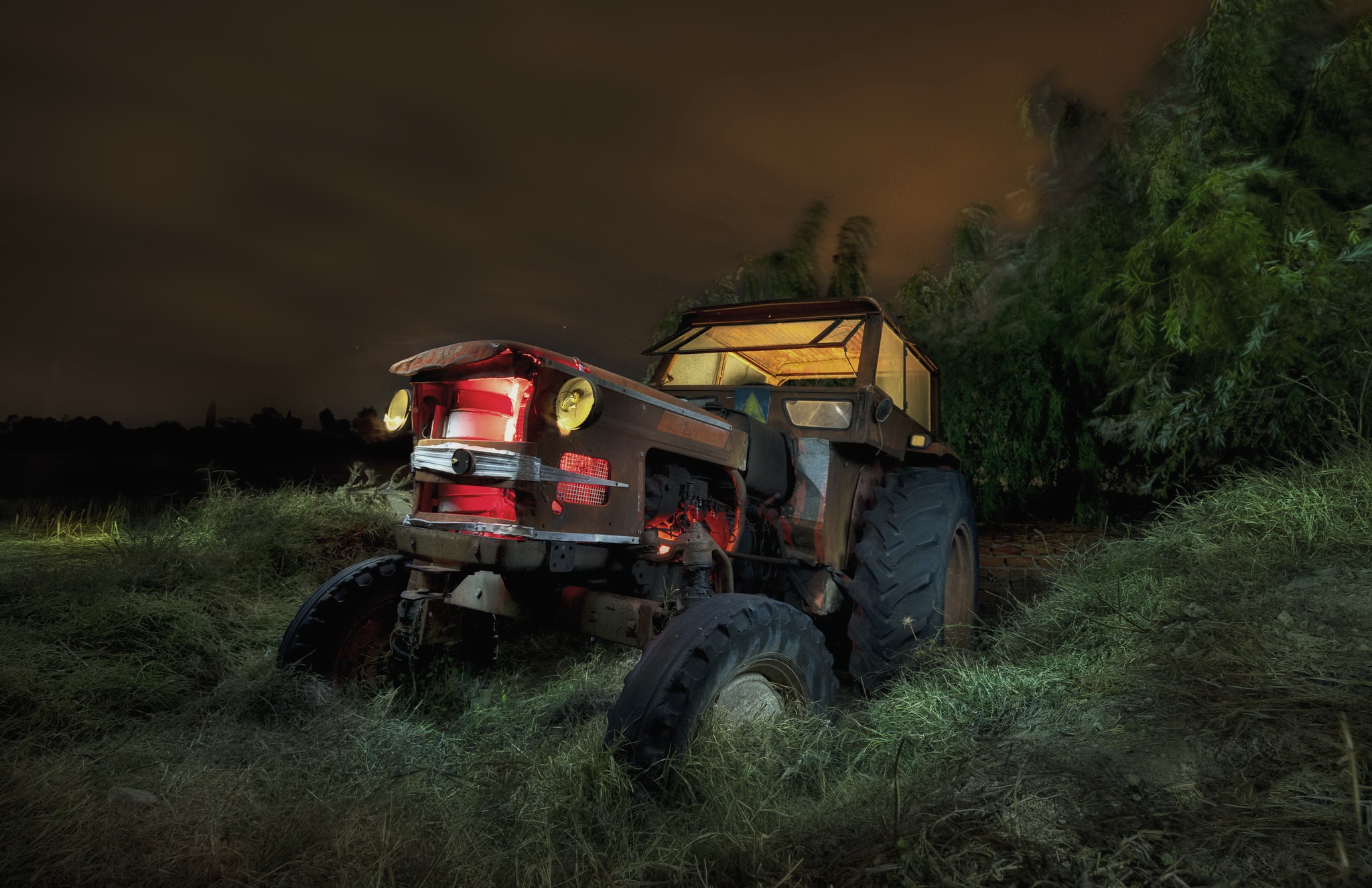 Tractors Night Plants Outdoors Vehicle Heavy Equipment 2048x1325