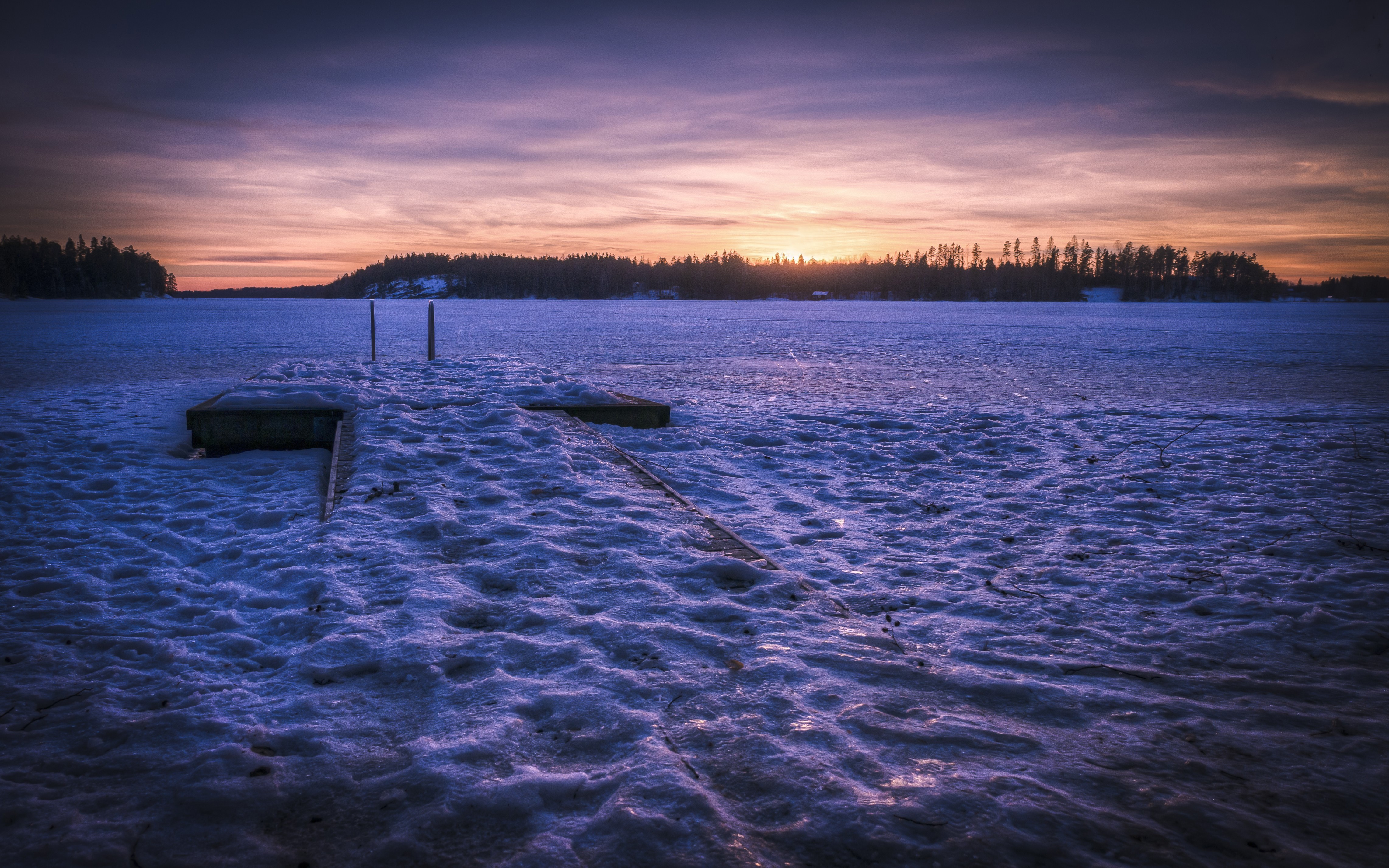 Frozen Lake Snow Winter Sky Landscape 4565x2853