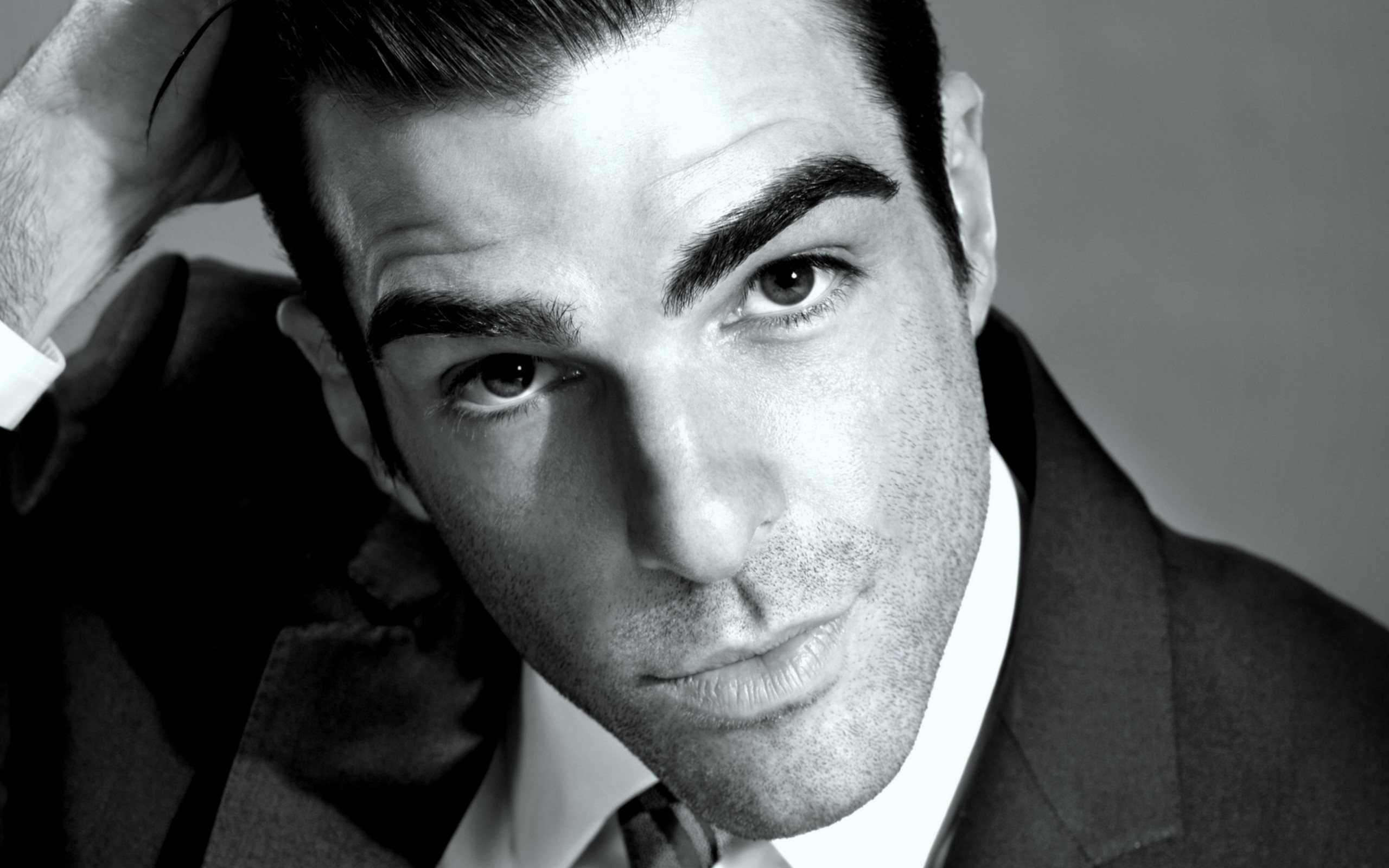 Zachary Quinto Actor American 2560x1600