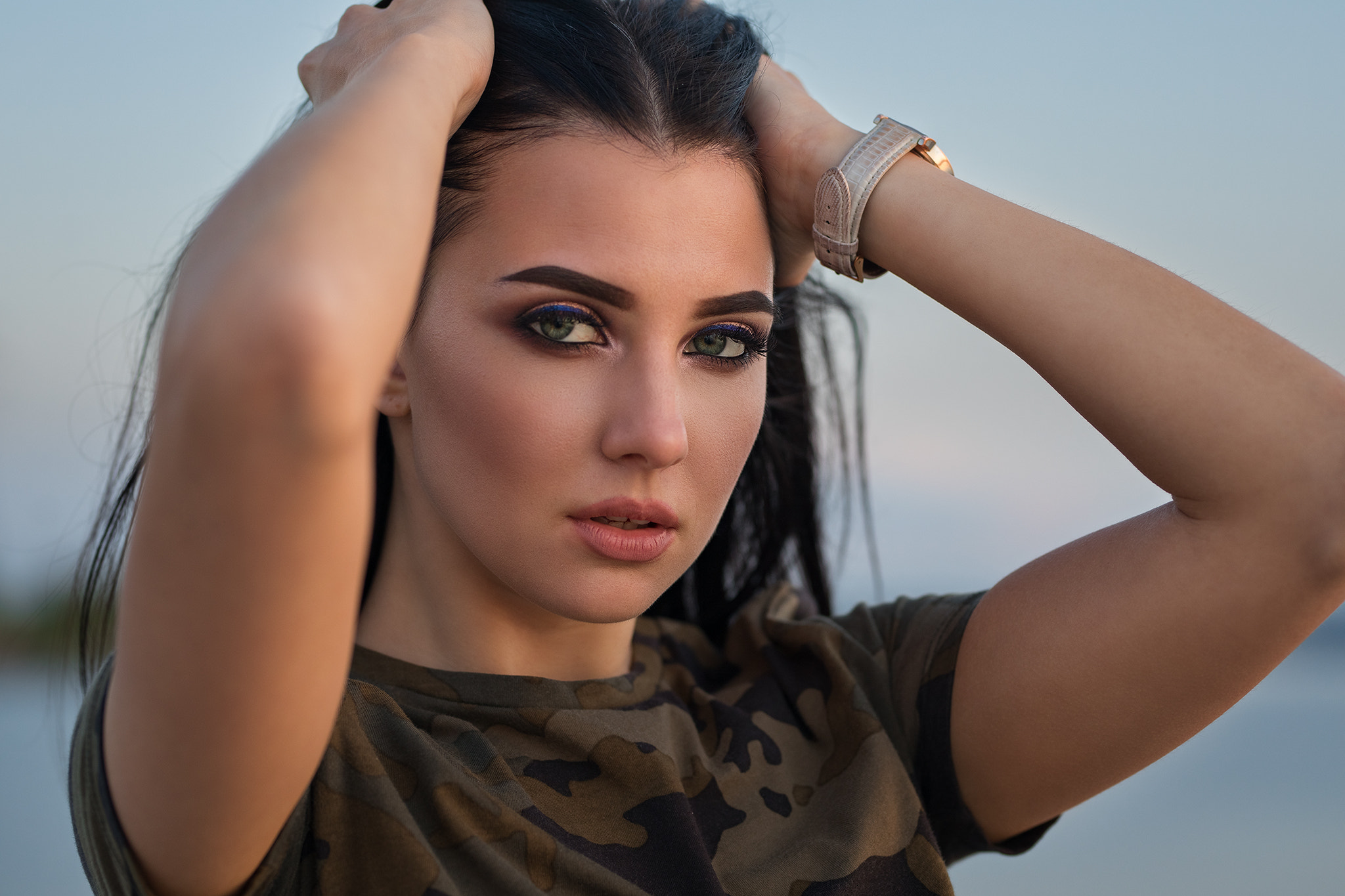 Women Hands On Head Portrait Dmitry Sn T Shirt Hands In Hair Looking At Viewer Tanned Smoky Eyes Wat 2048x1365