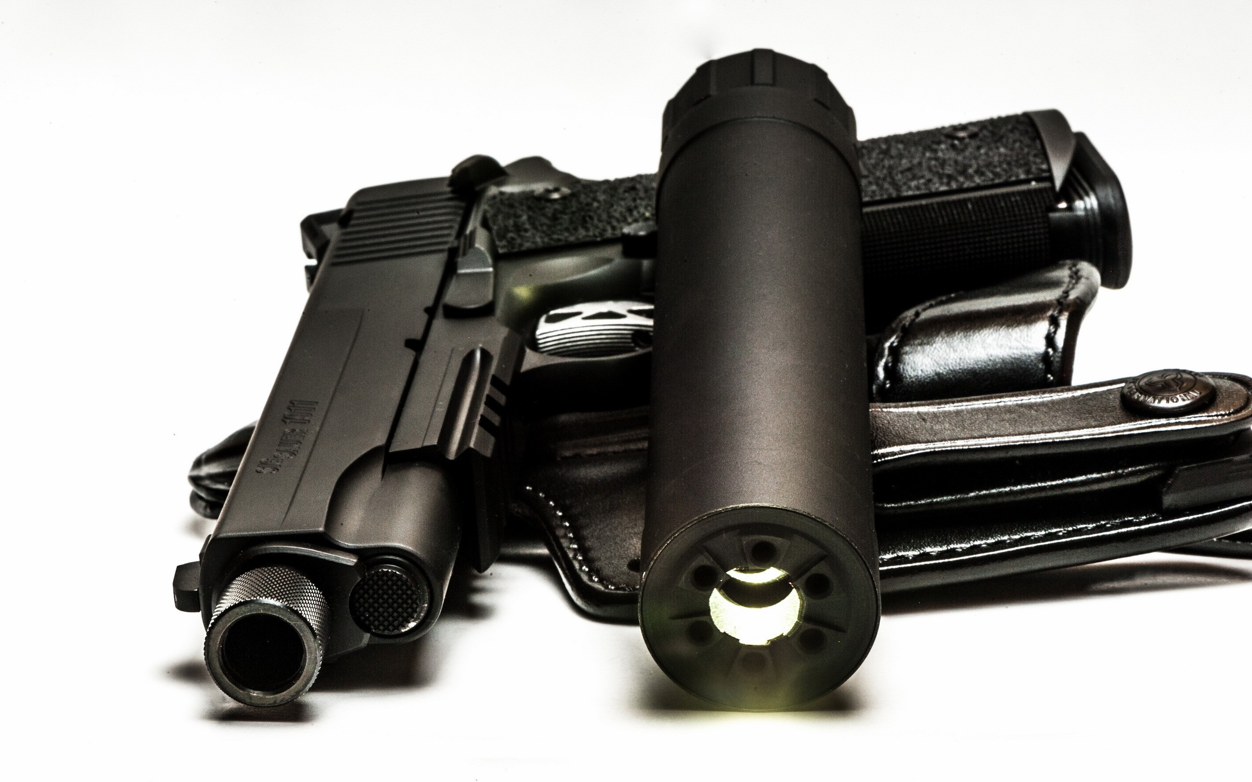Weapons Sig Sauer Pistol 2560x1600