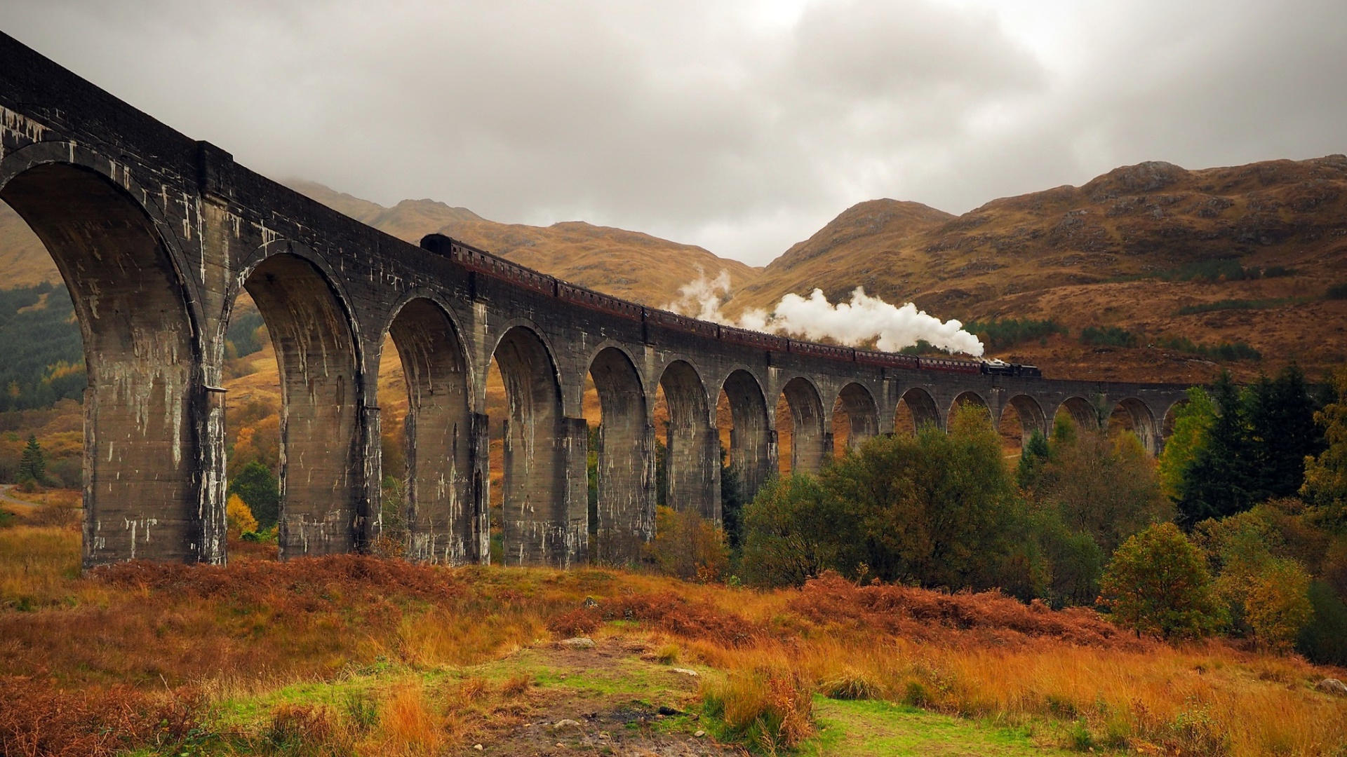 Scotland Viaduct Train Landscape Arch Bridge Railway Overcast 1920x1080