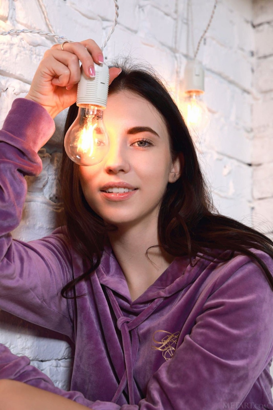 Women Long Hair Light Bulb Lights Brunette Blouse Blouses Sweatshirts 900x1350