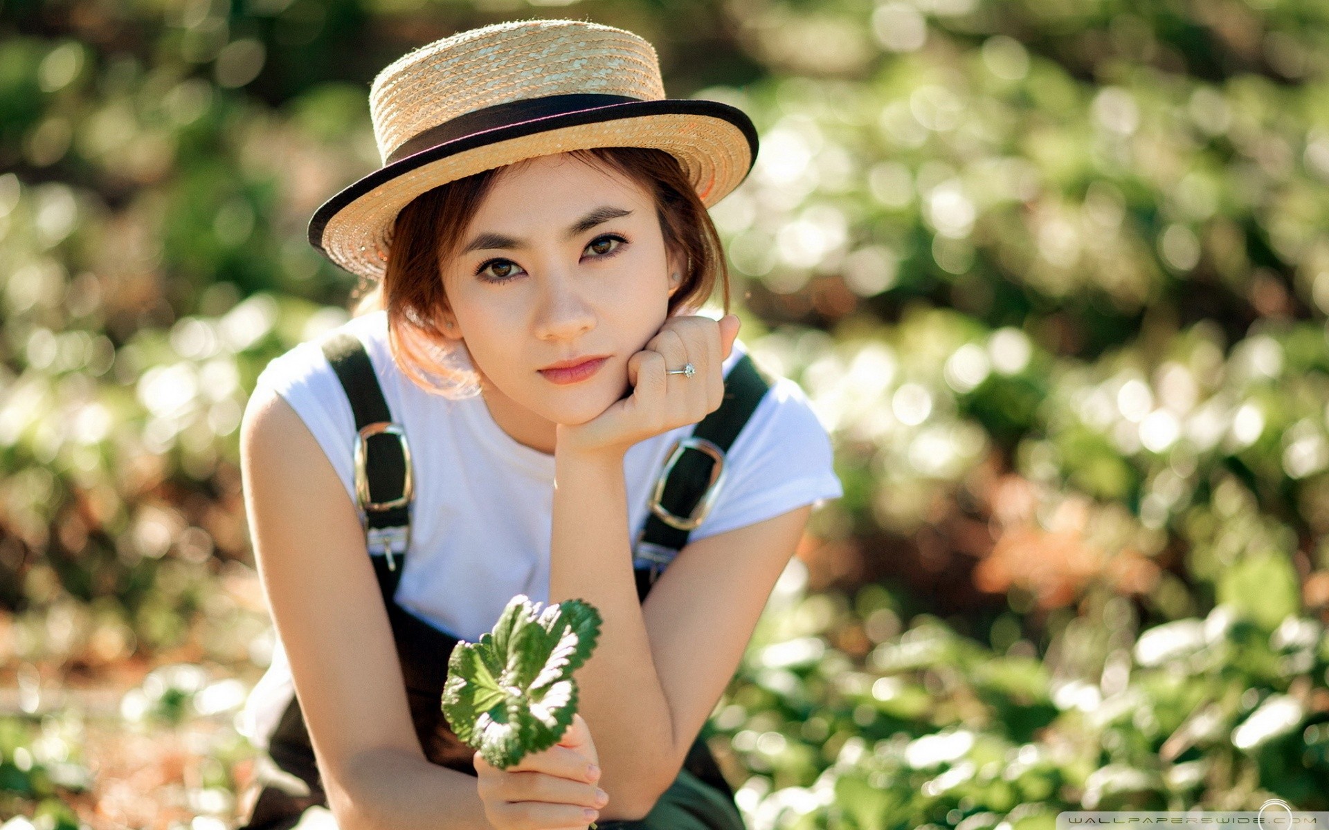 Women Asian Women With Hats Straw Hat Overalls Brunette Portrait Looking At Viewer 1920x1200