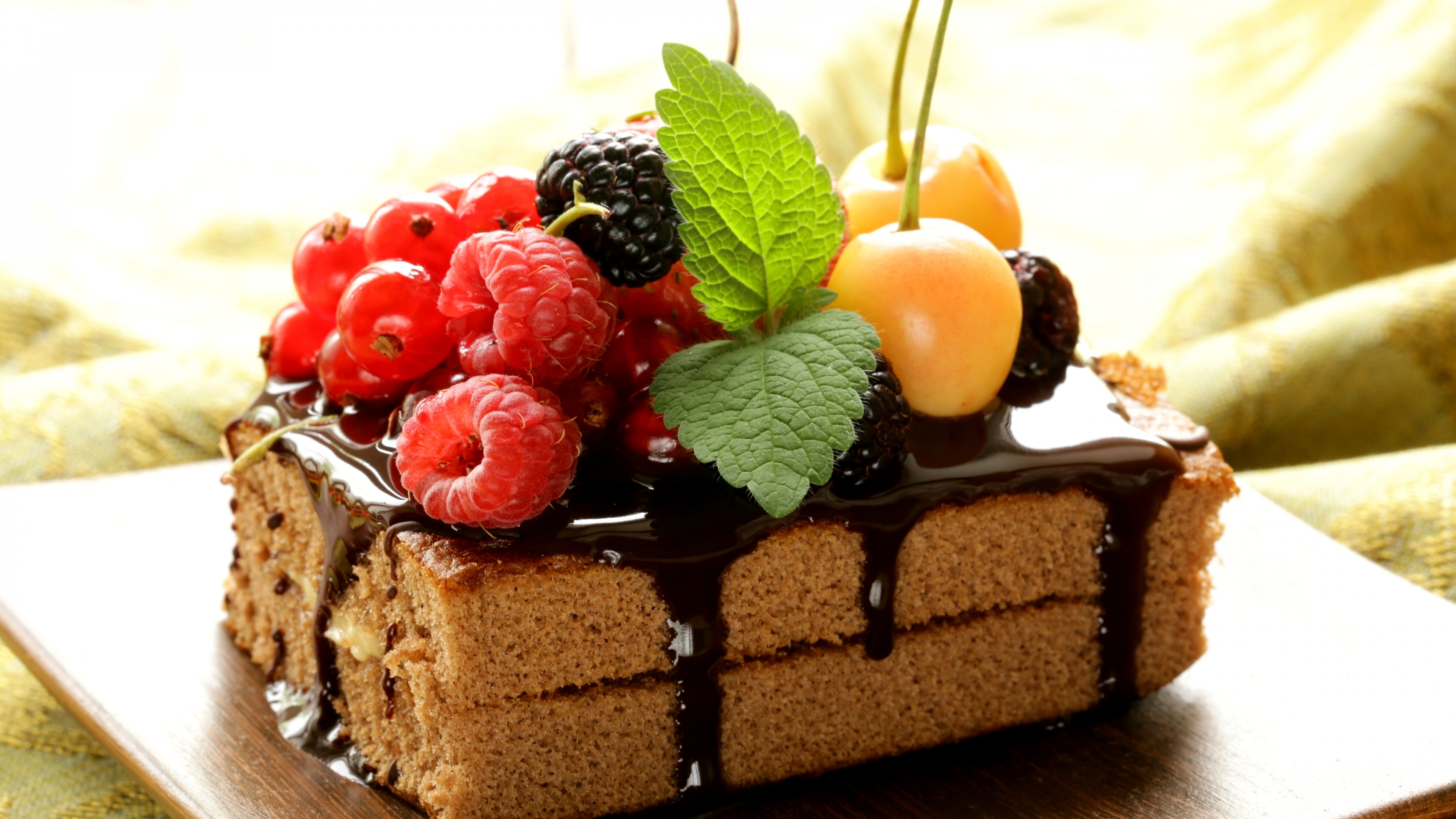 Cake Chocolate Fruit Food Raspberries Blackberries Cherries 3840x2160
