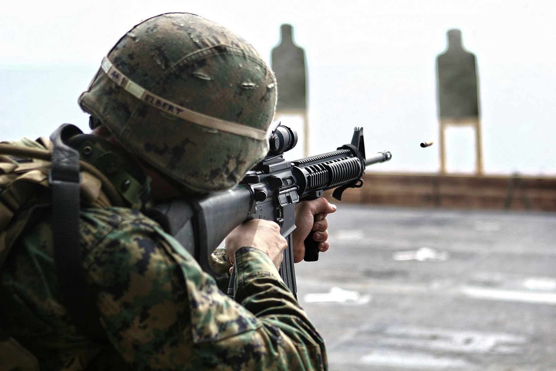 M16 Rifle Target Practice 1920x1280