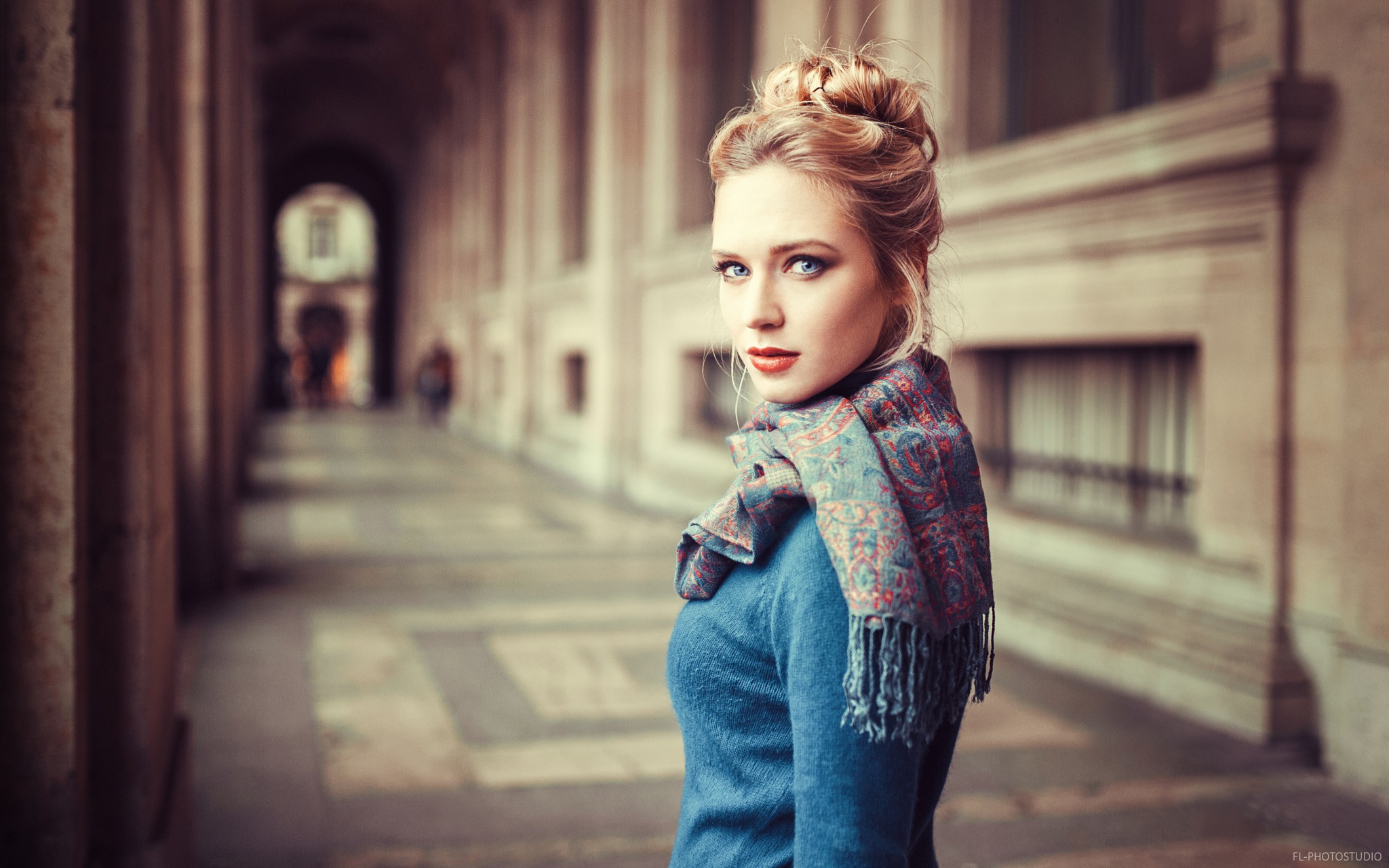 Women Blonde Face Portrait Lods Franck Eva Mikulski Blue Sweater Sweater Scarf 2048x1280