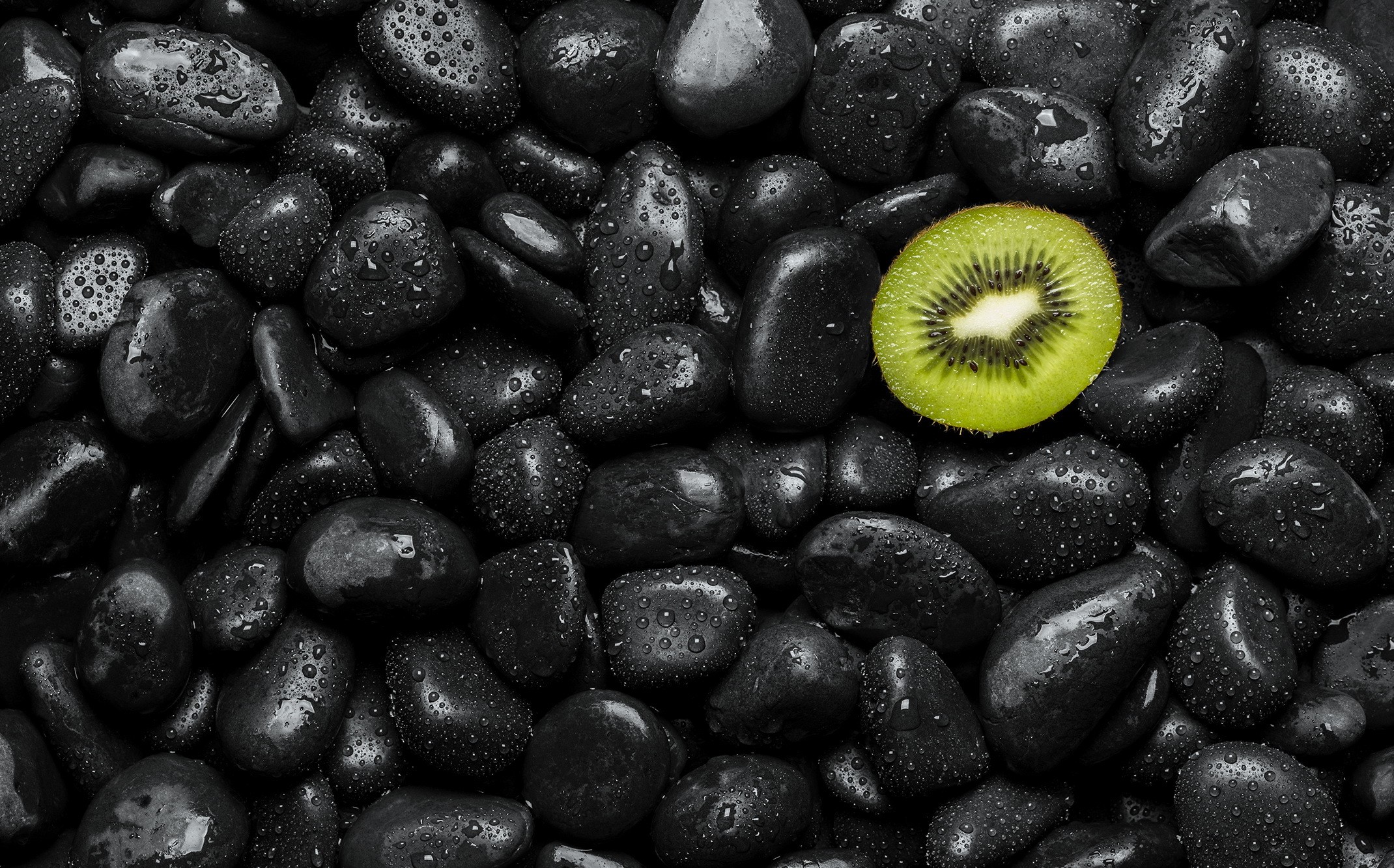 Kiwi Fruit Water Drops Stones Fruit 2140x1333
